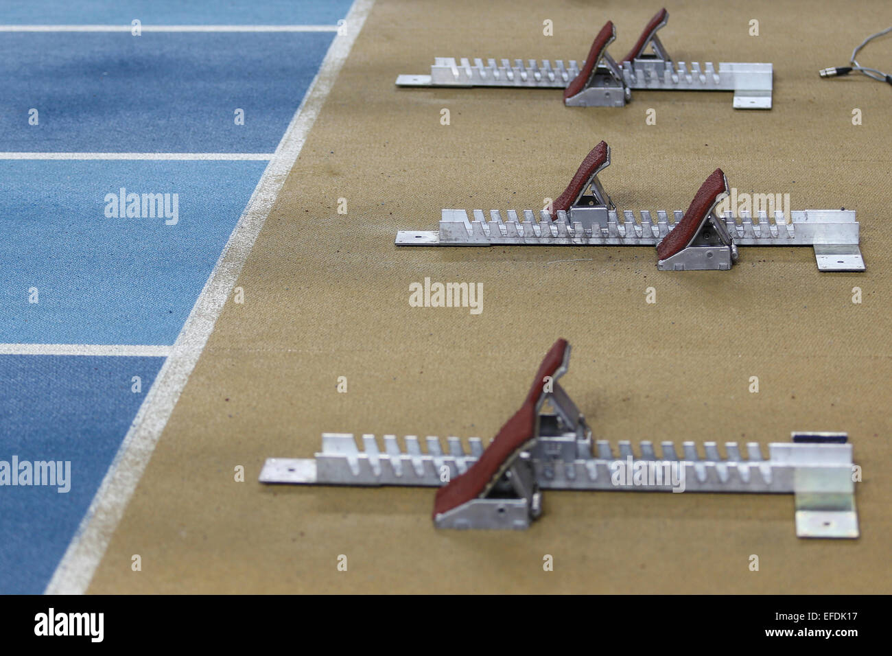 Runner in starting blocks hires stock photography and images Alamy