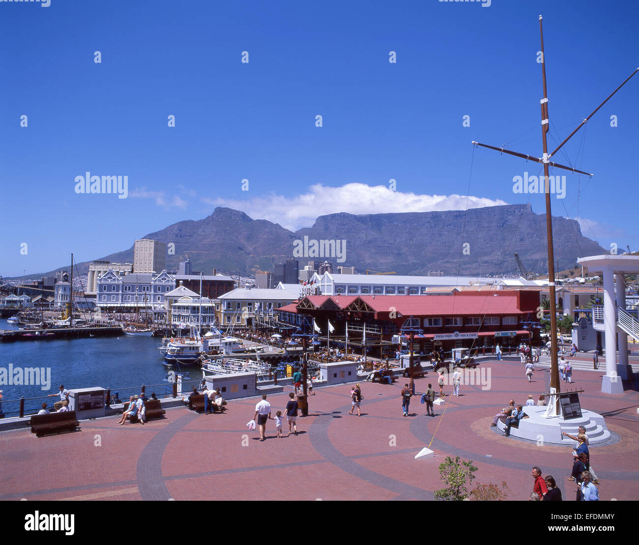Victoria & Albert Waterfront showing Table Mountain, Cape Town, Western Cape, Republic of South Africa Stock Photo