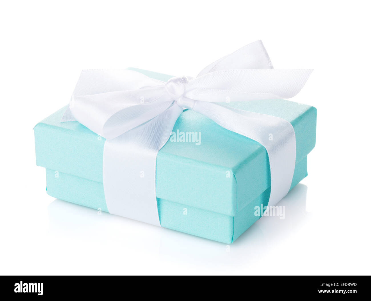 Gift box with bow. Isolated on white background Stock Photo - Alamy