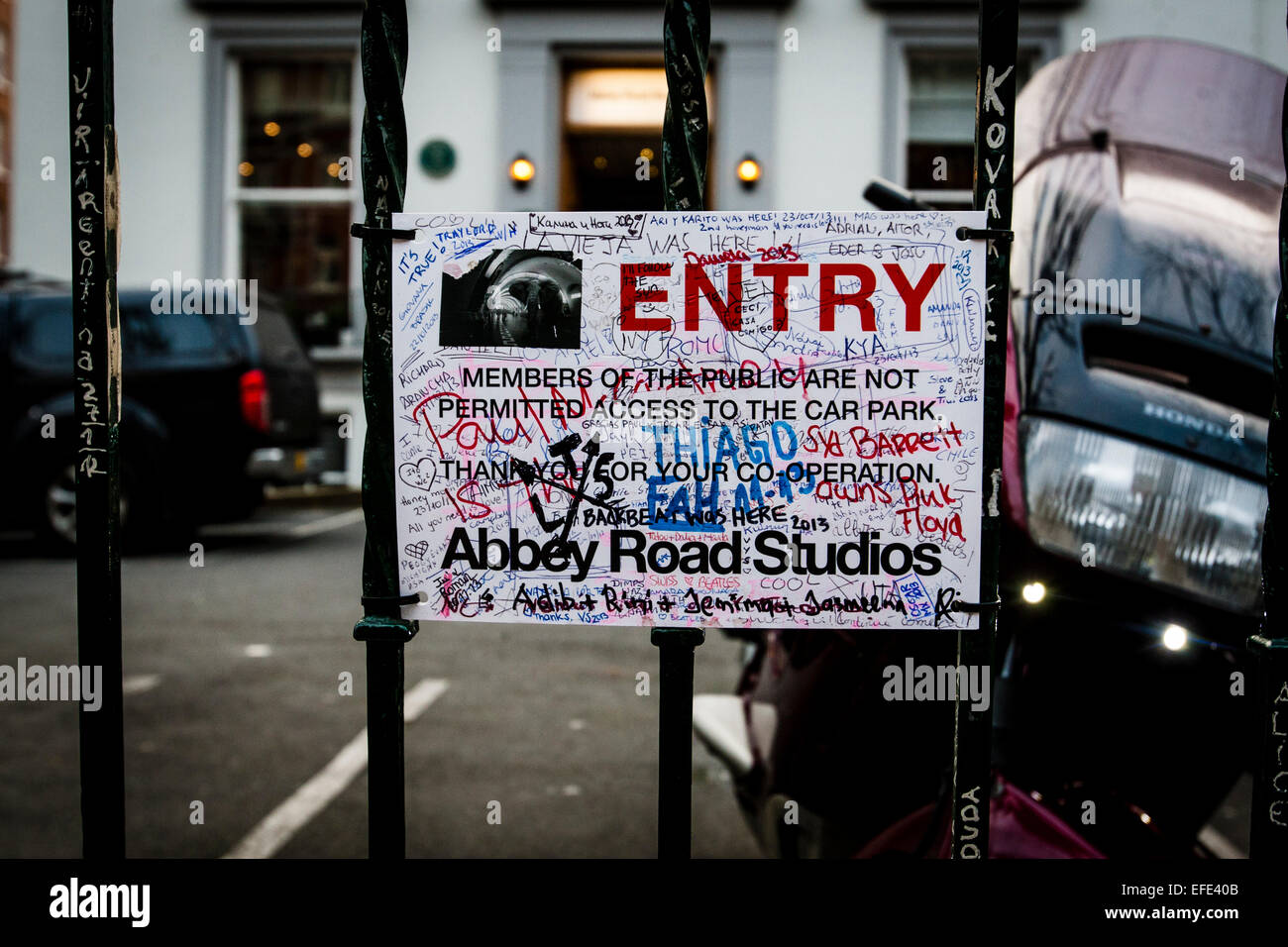 Abbey road studio hi-res stock photography and images - Alamy