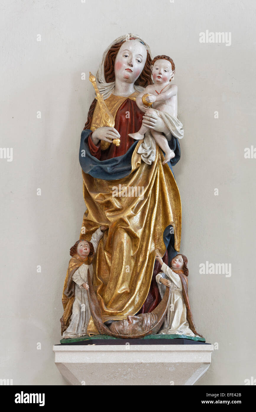 Statue of Mary and the Child with the moon under her feet, Pöggstall Madonna, in the Town Church of St. Anna, Pöggstall Stock Photo