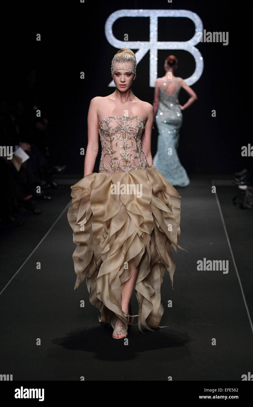 Fashion Week haute couture rome, renato balestra spring and summer ...