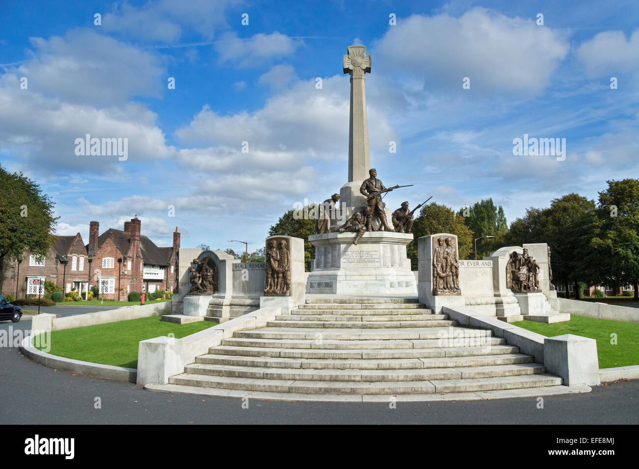 War memorial,  Port Sunlight, Bebington, Wirral, Merseyside, UK Stock Photo