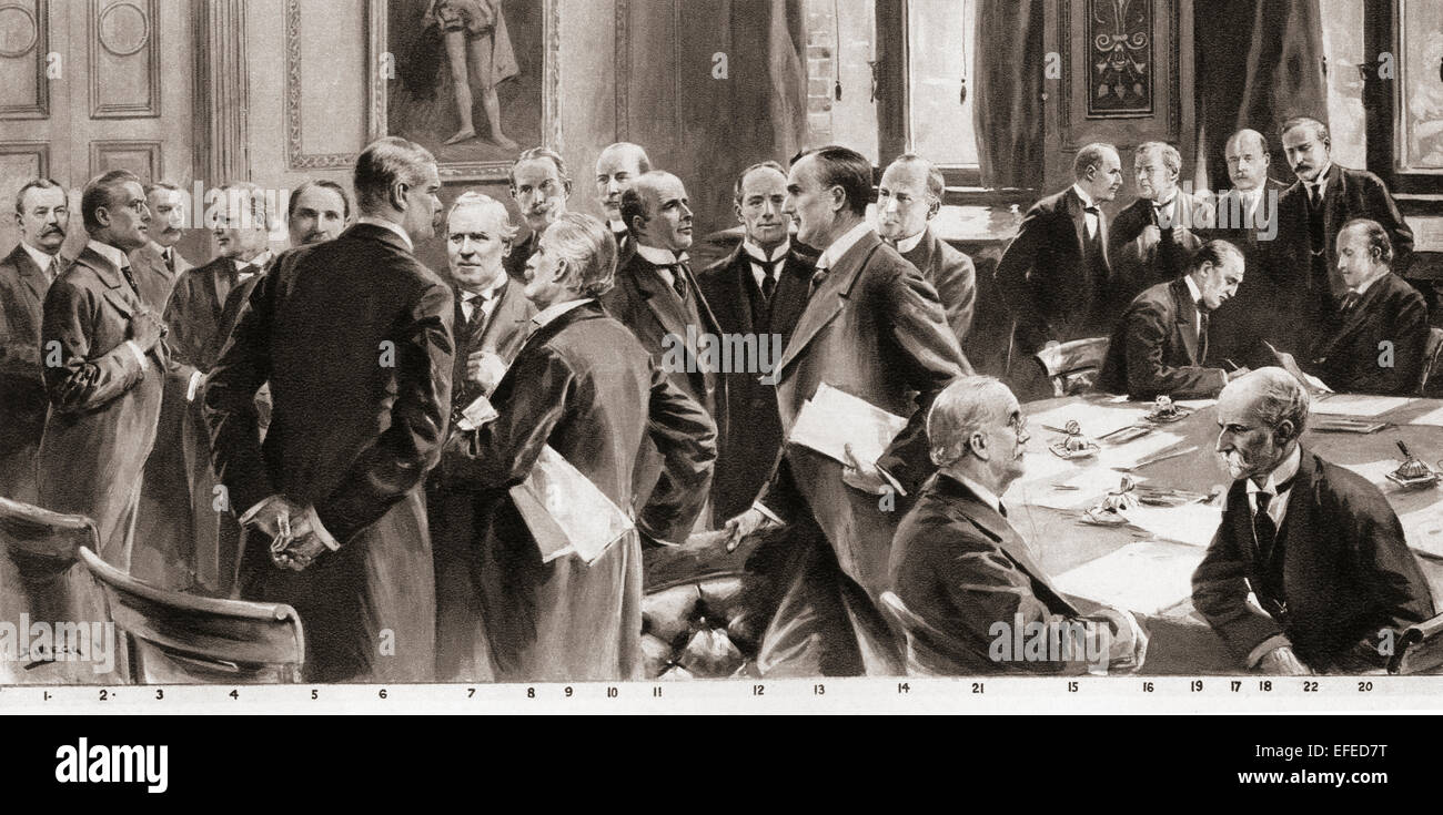 The British coalition cabinet during the First World War. Stock Photo