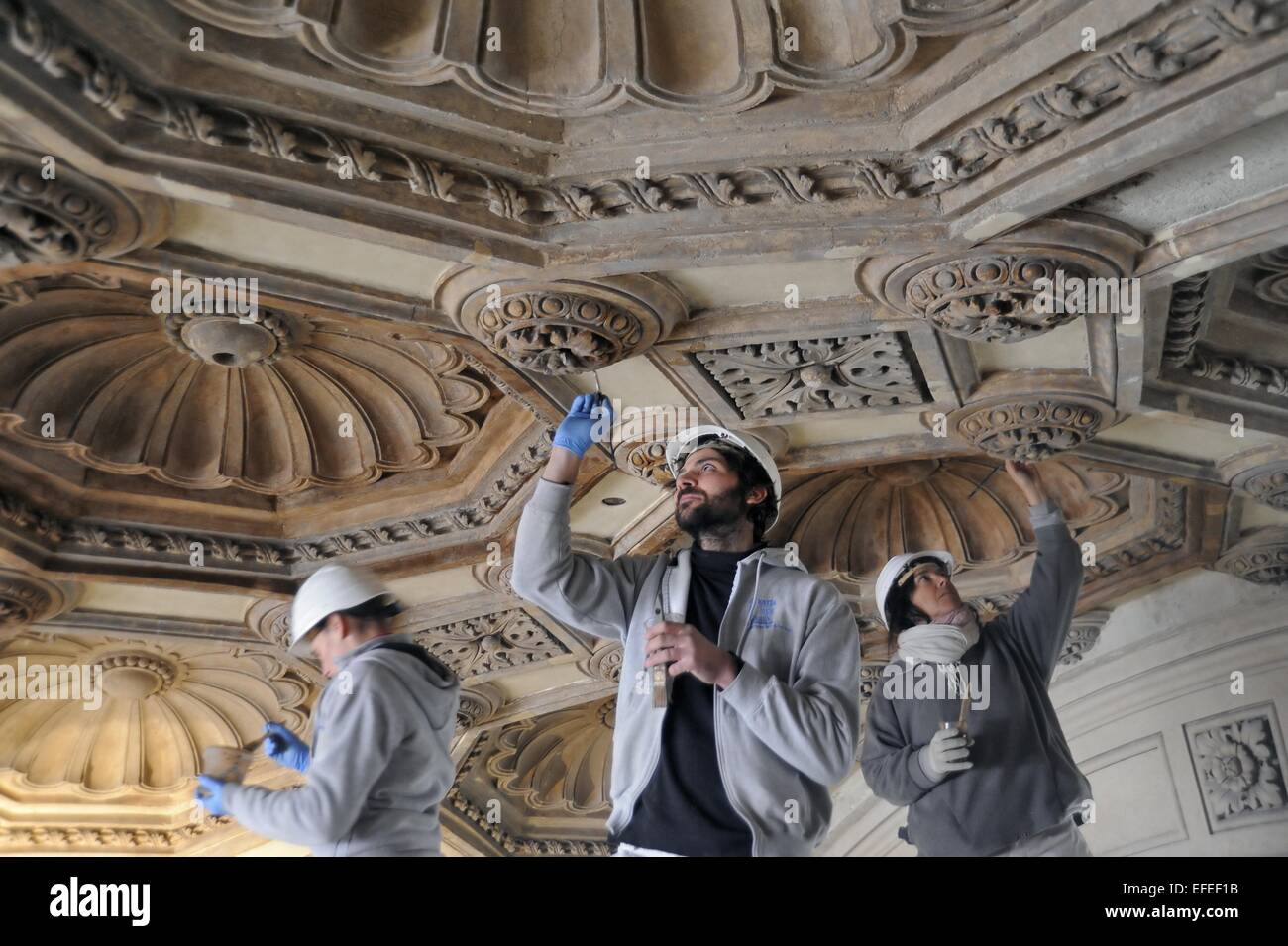 Milan (Italy) restoration works of Vittorio Emanuele II gallery Stock Photo