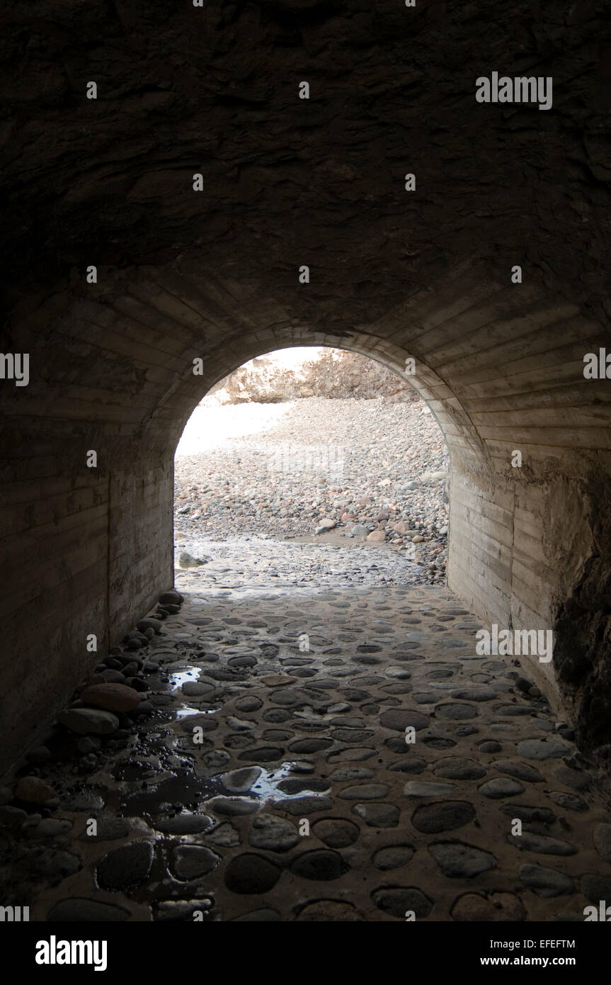 tunnel tunnels secret private beach beaches stone stony out of the