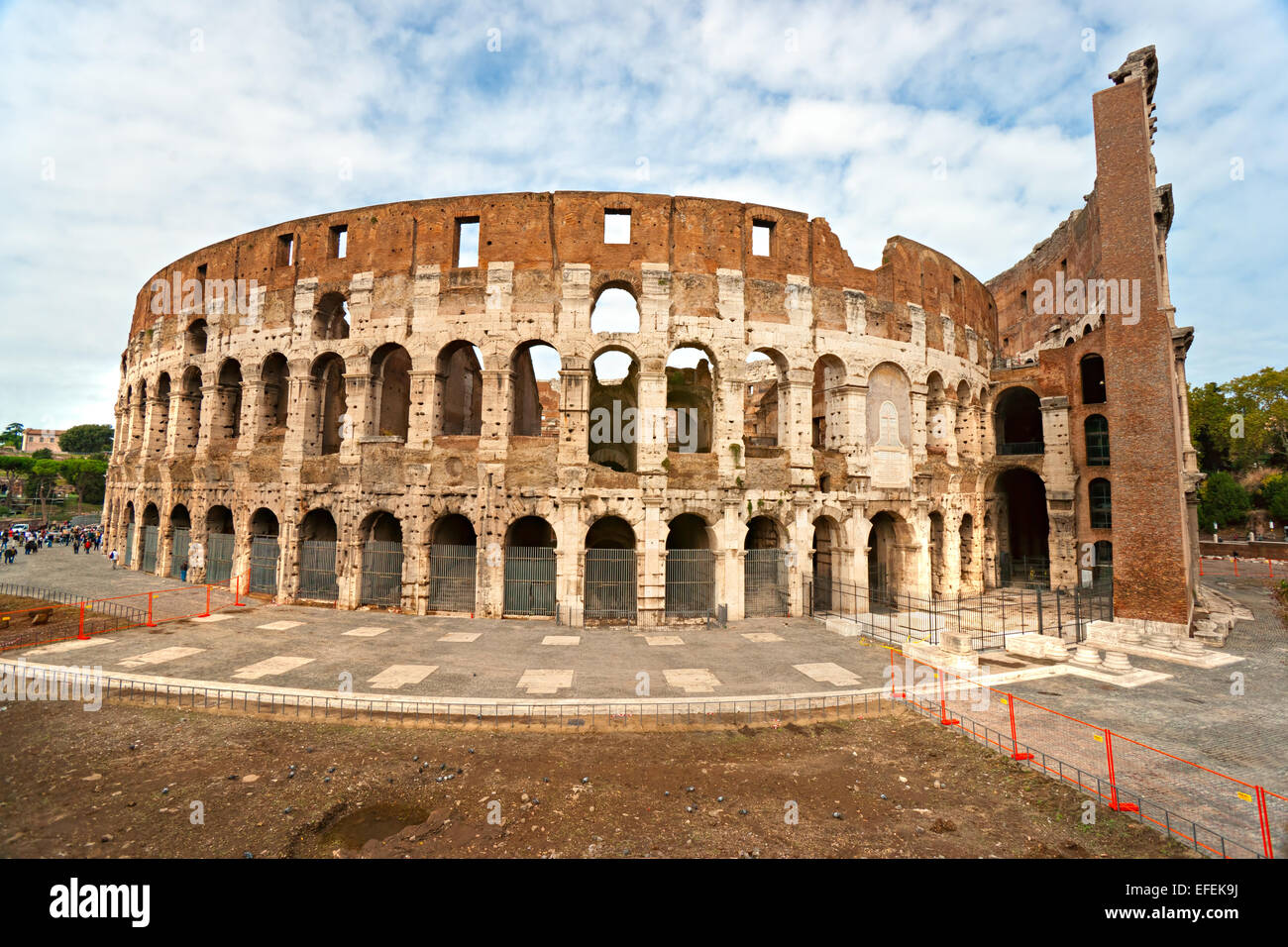 Colosseum in Rome, photos and description of the majestic amphitheater Colosseum in Rome, photos and description of the majestic amphitheater