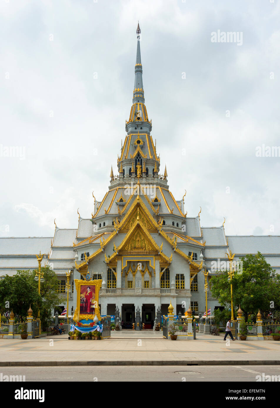 The famous Wat Sothorn temple in Chachoengsao, Thailand Stock Photo
