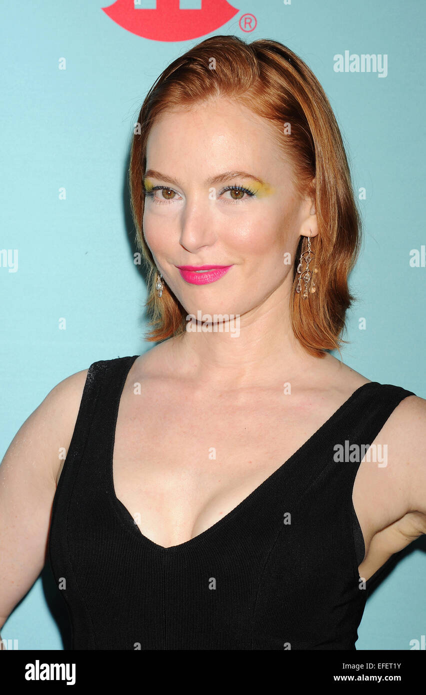 How Tall Is Alicia Witt - How Tall Is Alicia Witt: Actress And Musician’s Petite Build
