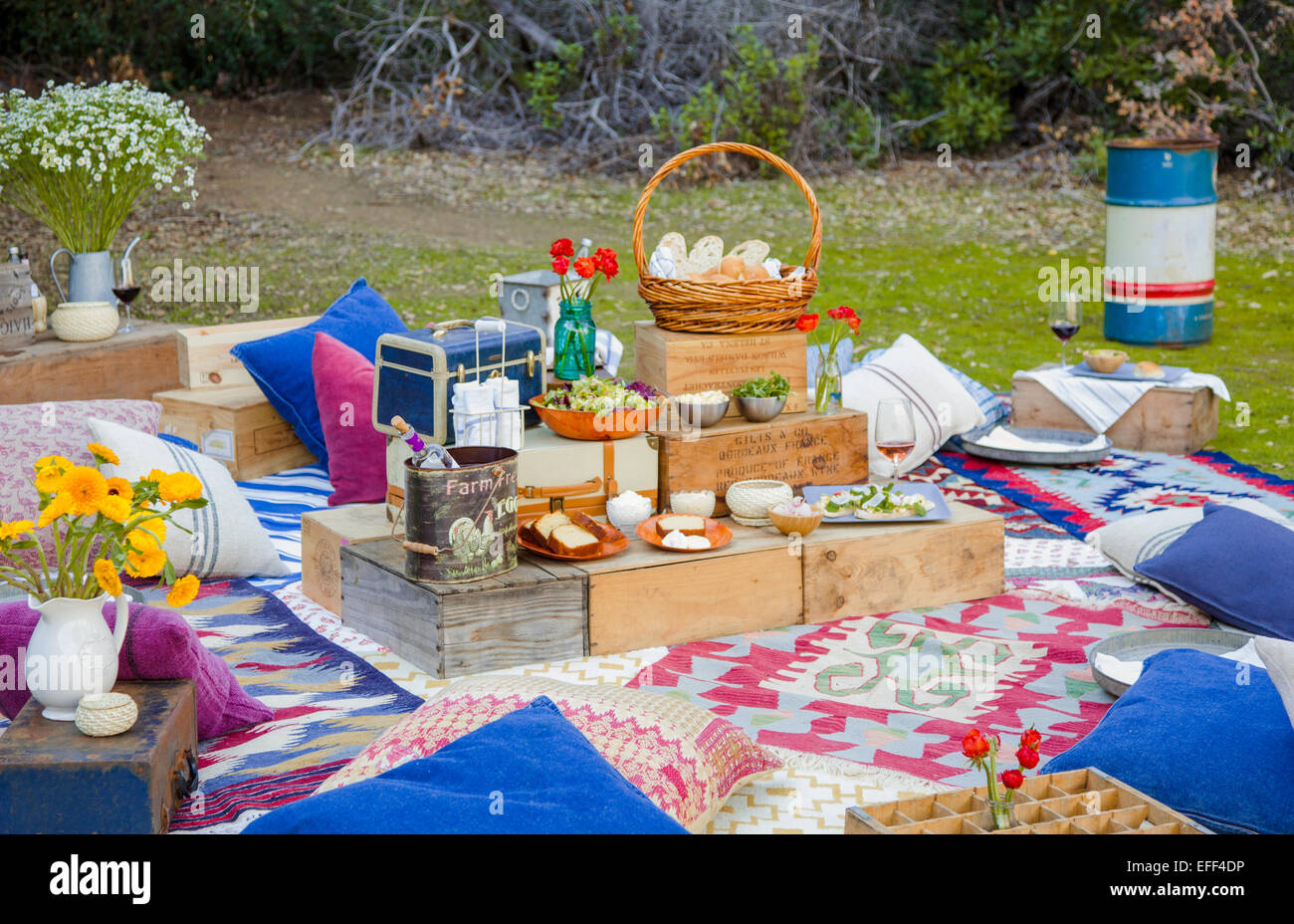 47+ Picnic Basket Set Bunnings Gif