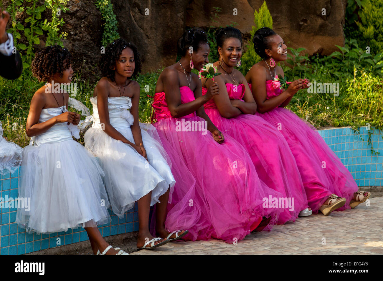 bridesmaid dresses in ethiopia Green Full Tibeb Habesha Wedding Dress for Bridesmaids  Traditional Ethiopian Outfit for Bridal Celebrations L