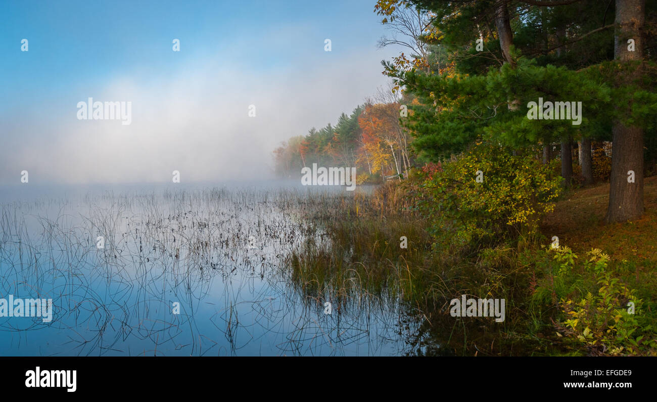 Early morning mist rolls hi-res stock photography and images - Alamy