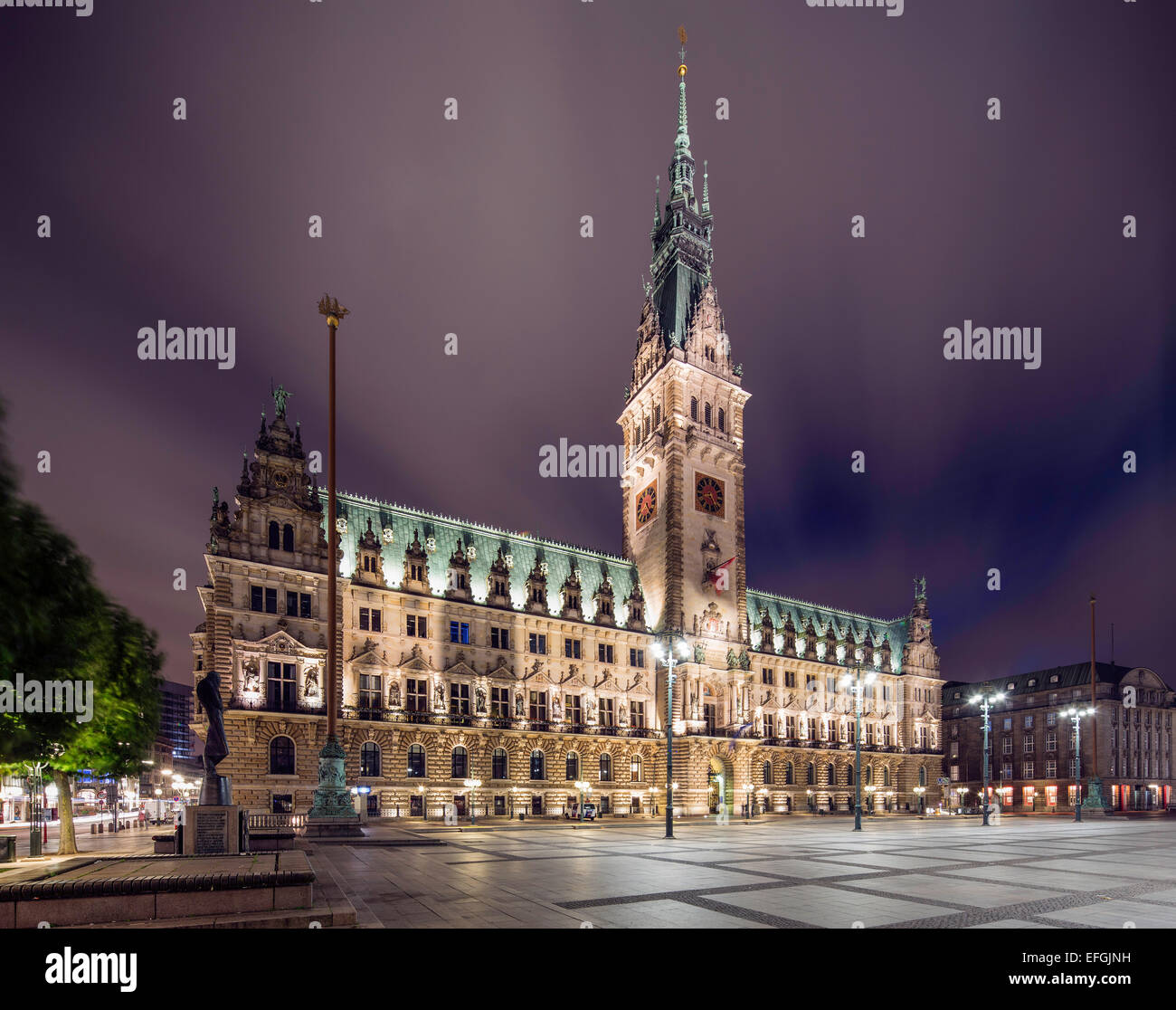 City Hall, Rathausmarkt square, Hamburg, German Stock Photo