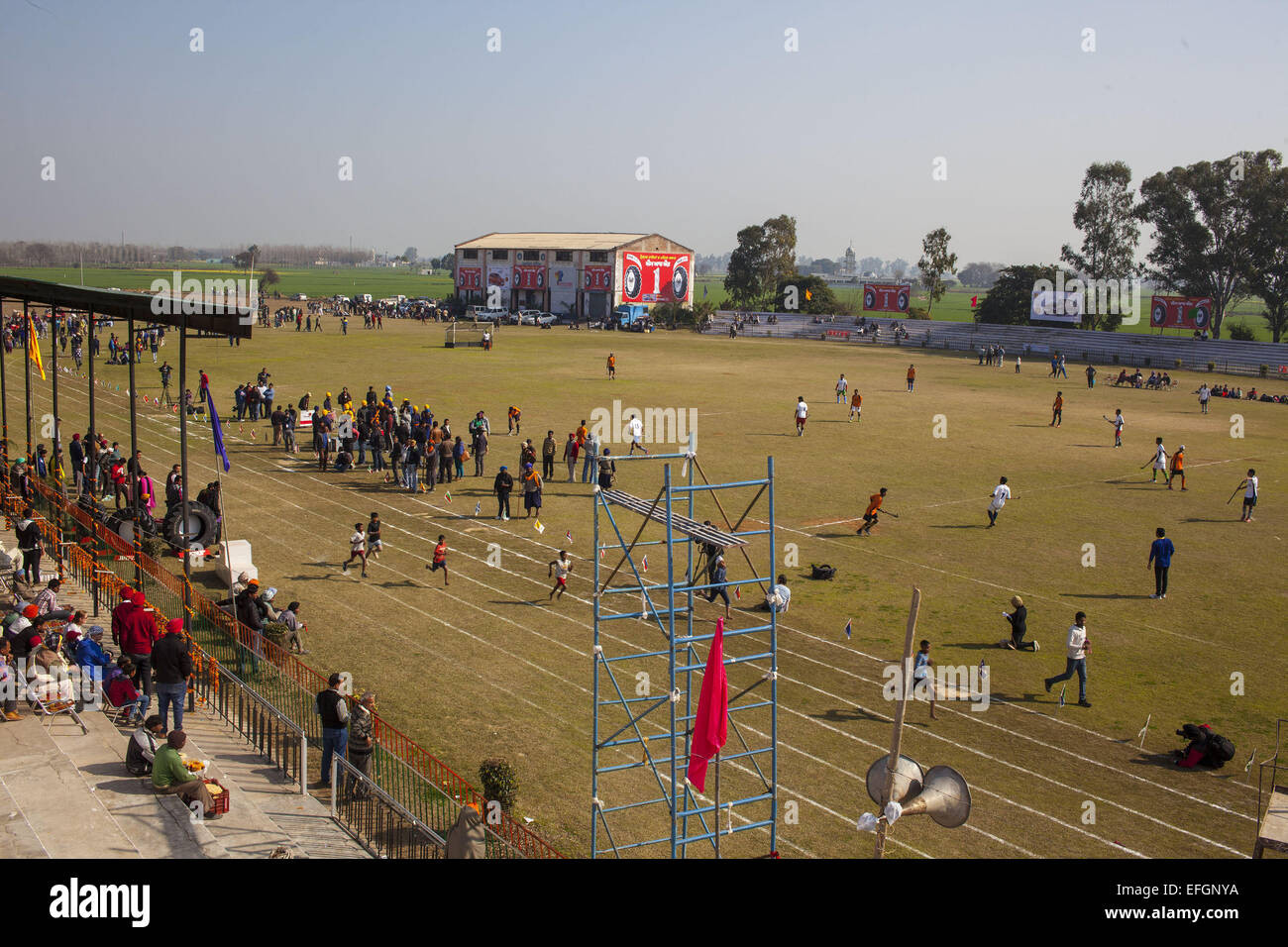 Ludhiana, Punjab, India. 30th Jan, 2015. 30th January 2015, kila Raipur, India : .Aerial view of the venue of the Kila Raipur Sports Festival 2015. © Subhash Sharma/ZUMA Wire/ZUMAPRESS.com/Alamy Live News Stock Photo