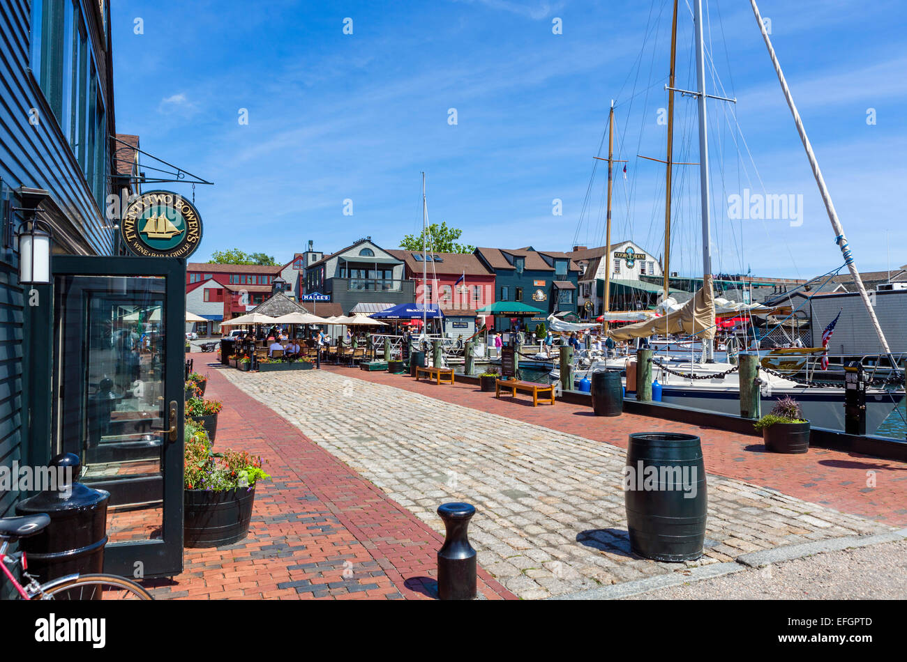 Cafes, bars, shops and restaurants on Bowen's Wharf, Newport, Rhode