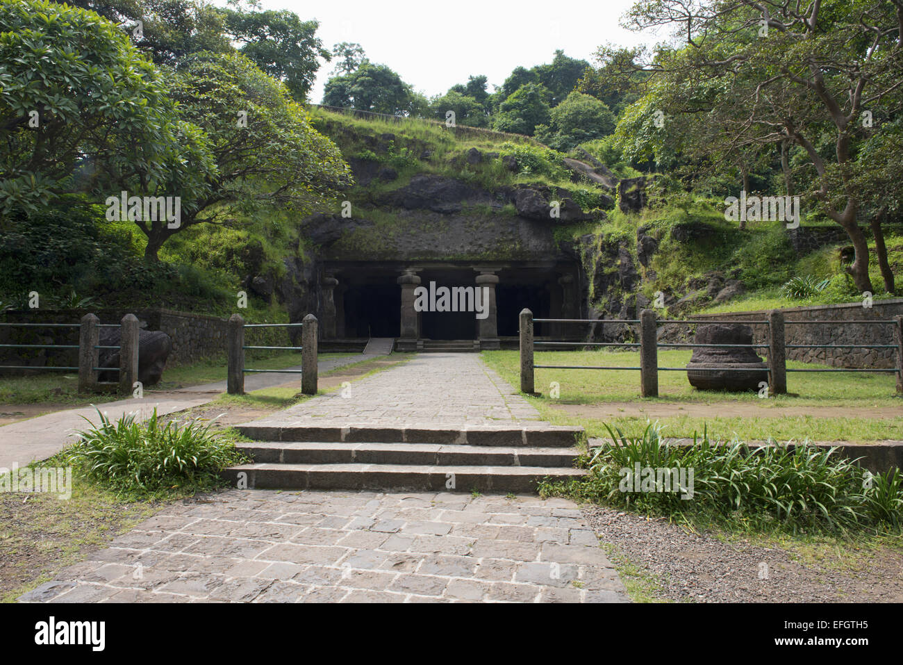 Cave 1 North entrance facade. Elephanta Caves, Mumbai India Stock Photo