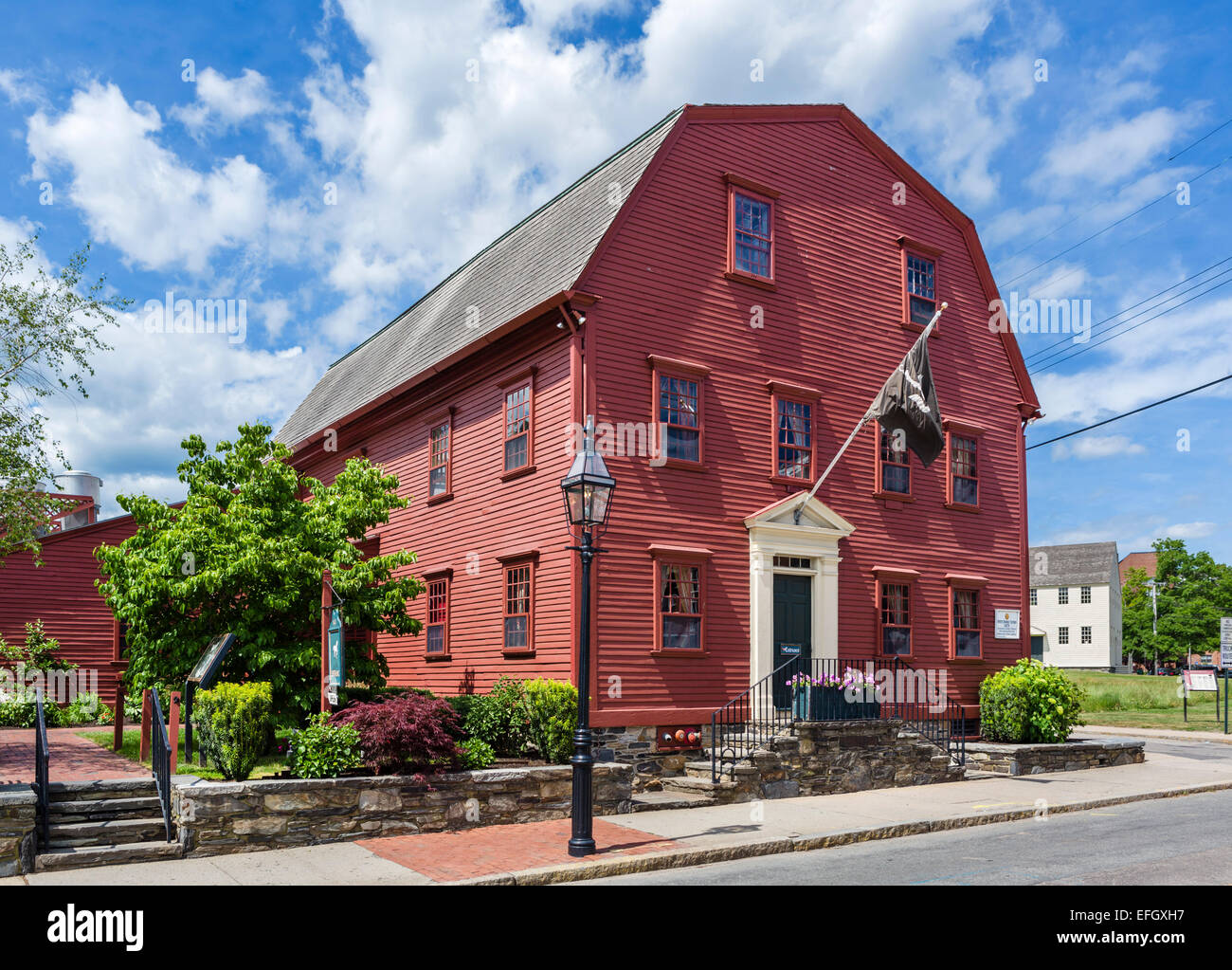 The 17thC White Horse Tavern, one of the oldest tavern buildings in the US, Newport, Rhode Island, USA Stock Photo