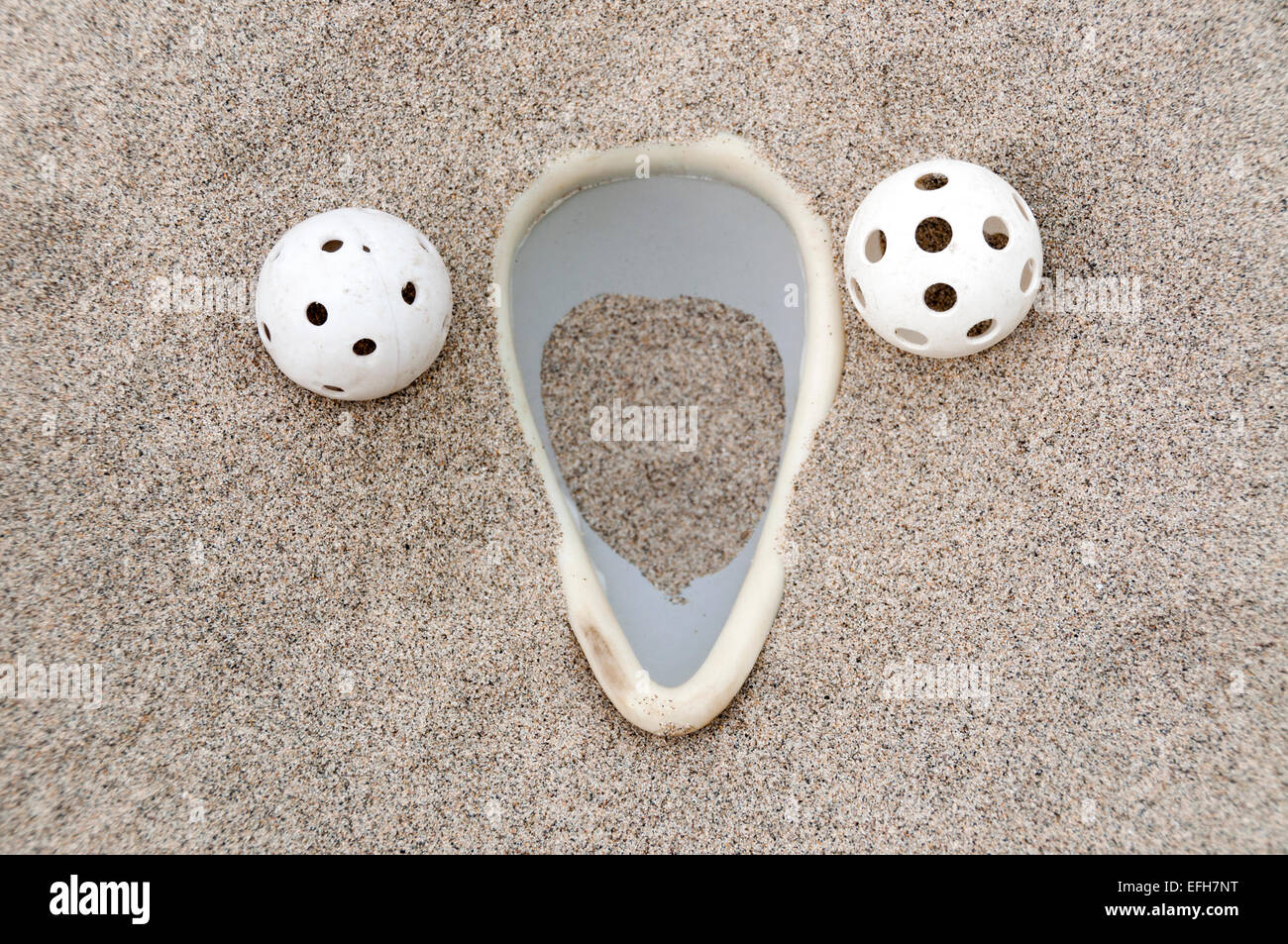Beach balls hires stock photography and images Alamy