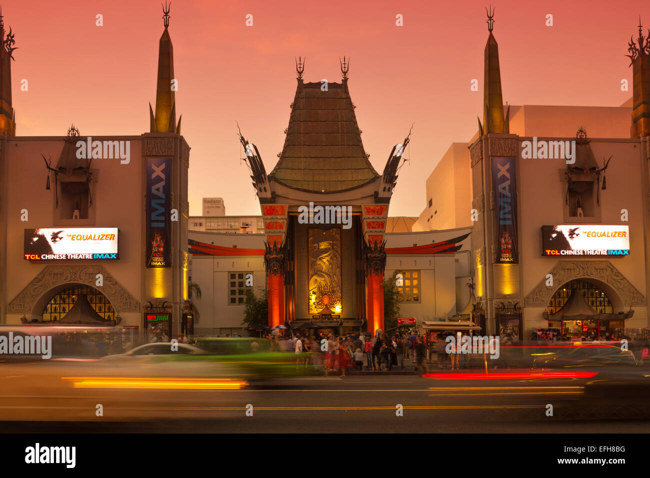 TCL CHINESE THEATER (©MAYER & HOLLER 1927 / BEHR BROWERS 2000) WALK OF ...