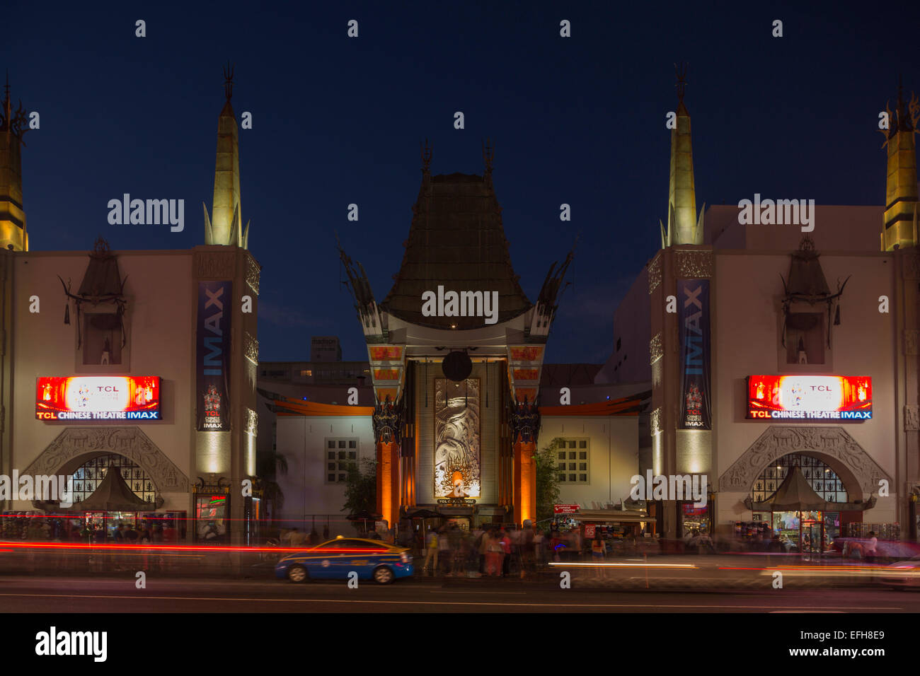 TCL CHINESE THEATER (©MAYER & HOLLER 1927 / BEHR BROWERS 2000) WALK OF ...