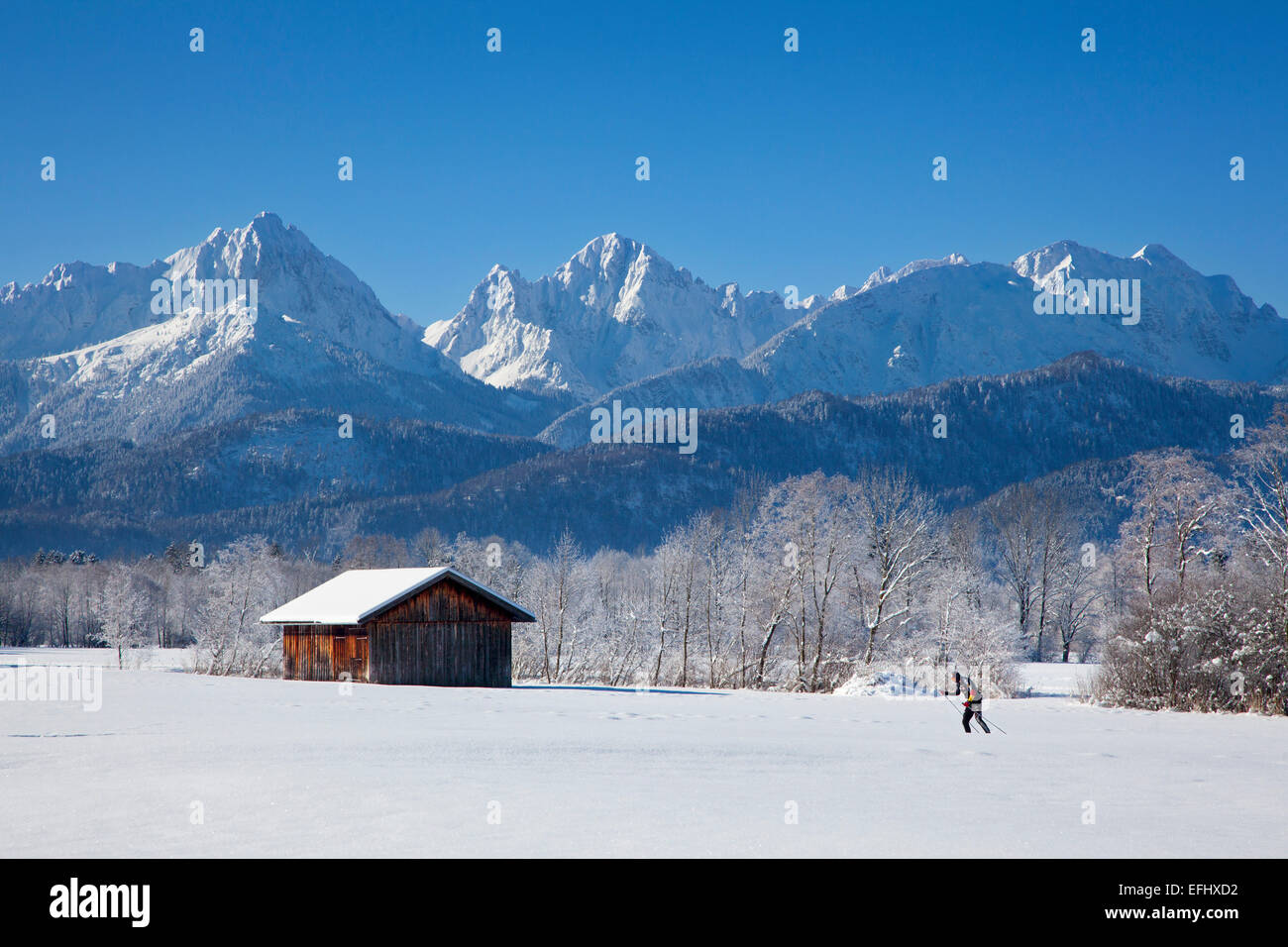 Country backdrop hi-res stock photography and images - Alamy
