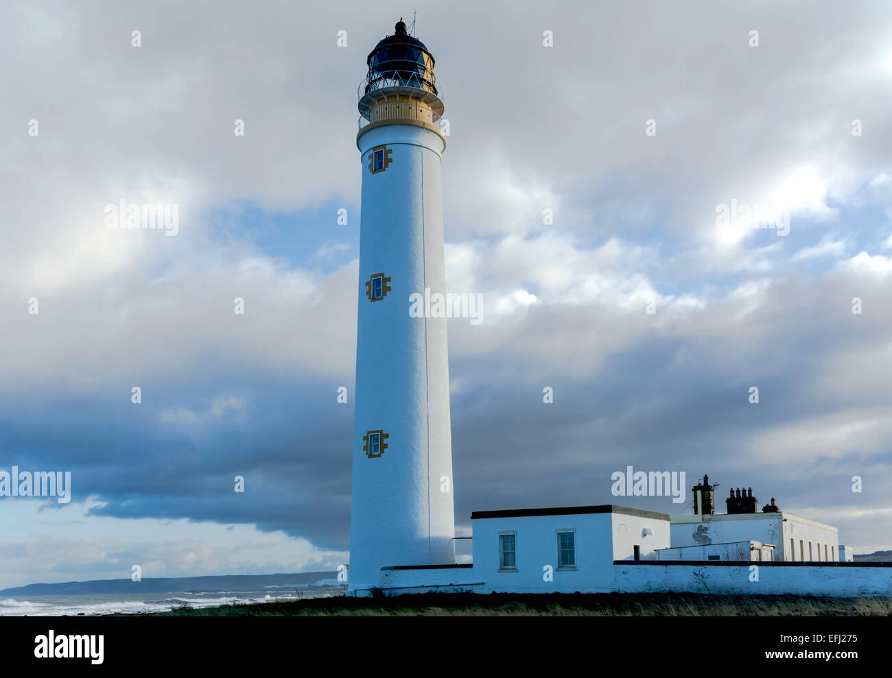 Barns Ness Lighthouse stands on the River Forth Estuary , near Dunbar, about 20 miles East of Edinburgh, Scotland. Stock Photo