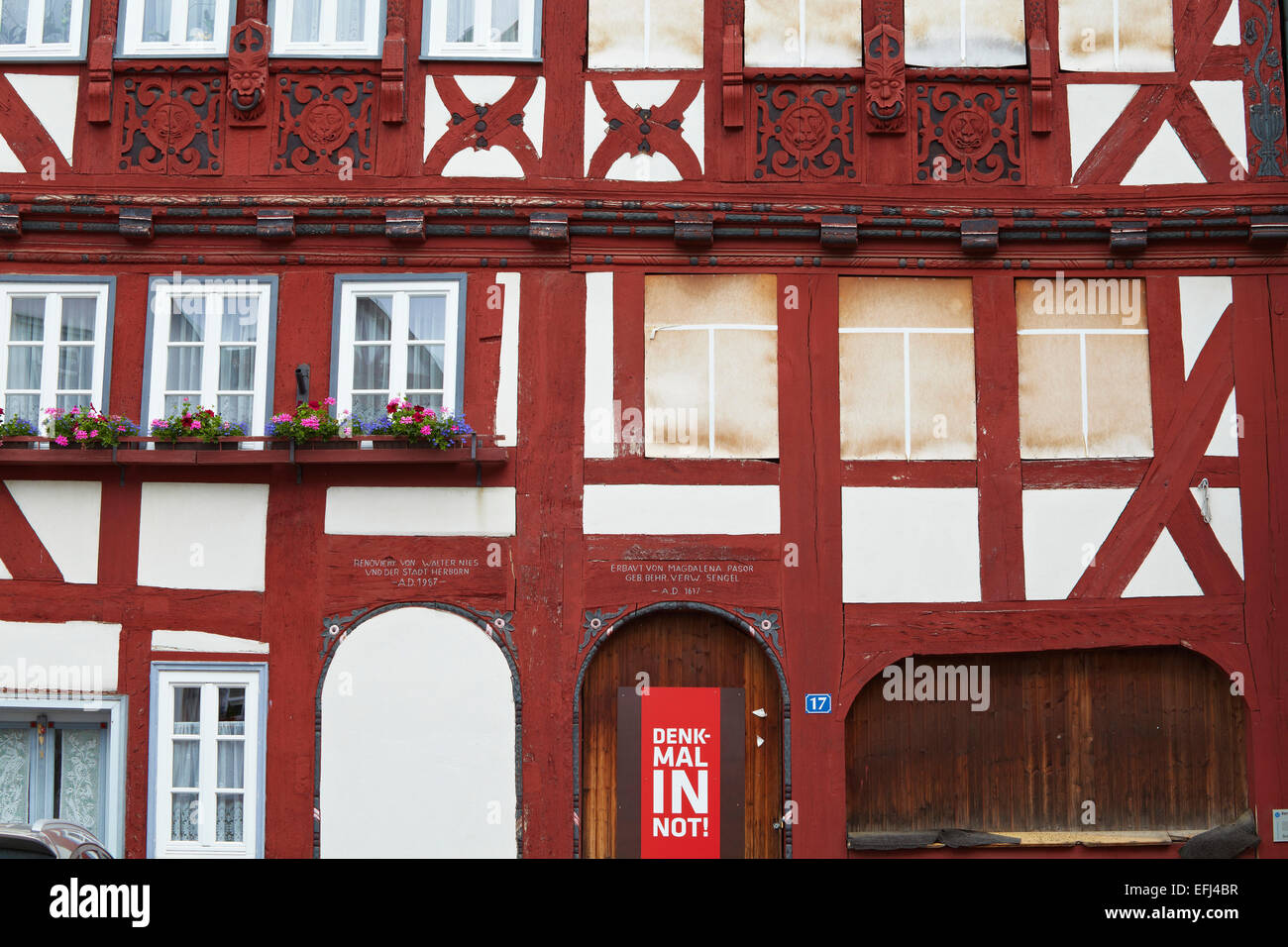 Twin house Kornmarkt 15-17 from 1617, Half-timbered house, Denkmal in Not, Herborn, Westerwald, Hesse, Germany, Europe Stock Photo