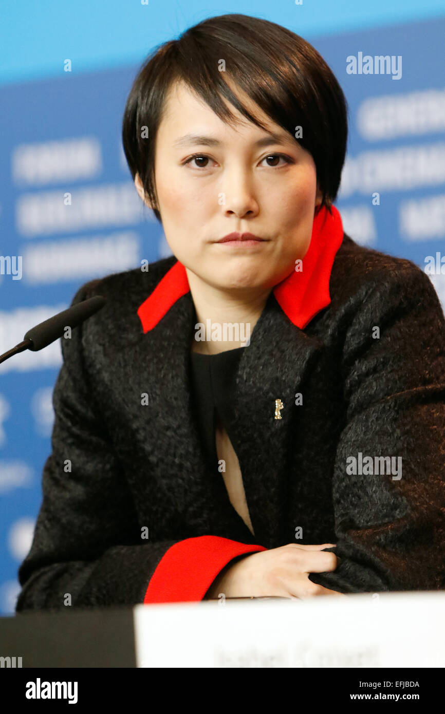 Berlin, Germany. 5th February, 2015. Japanese actress Rinko Kikuchi attends the press conference of 'Nobody Wants The Night' during the 65th International Berlin Film Festival, Berlinale, at Hotel Hyatt in Berlin, Germany, on 05 February 2015. Credit:  dpa picture alliance/Alamy Live News Stock Photo