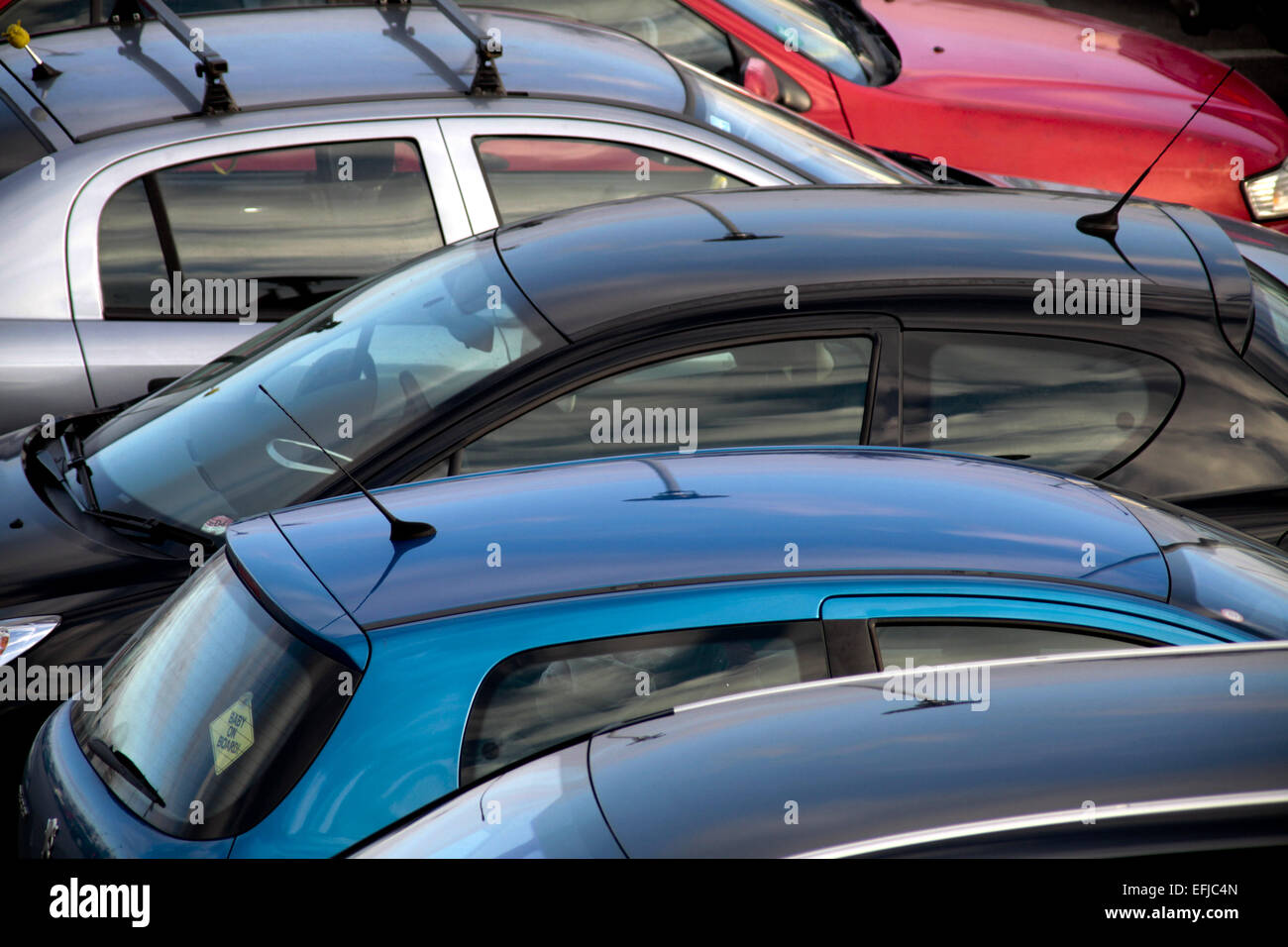 Retail park car park hires stock photography and images Alamy