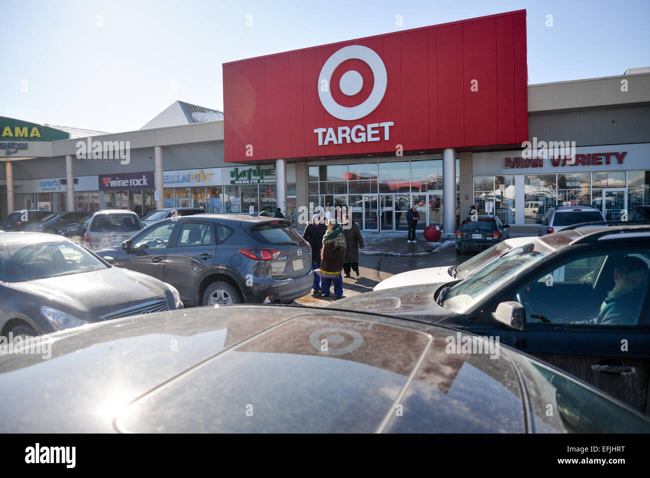 Super Target store / superstore / hypermarket in Virginia Gateway Shopping  Center, Gainesville, Virginia, USA Stock Photo - Alamy