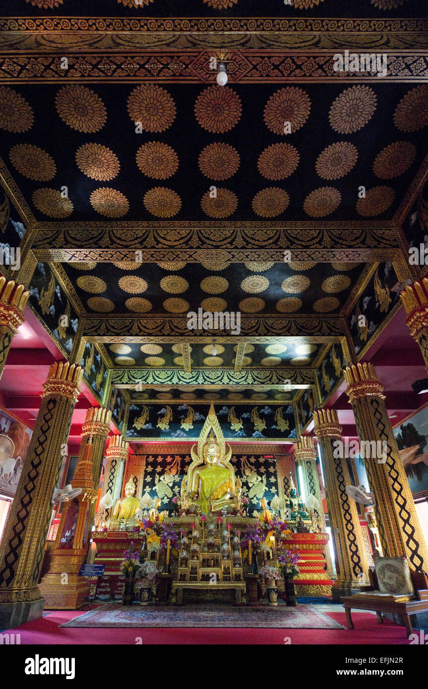 Vertical view inside the two storeyed monastery at Wat Phan An in Chiang Mai. Stock Photo