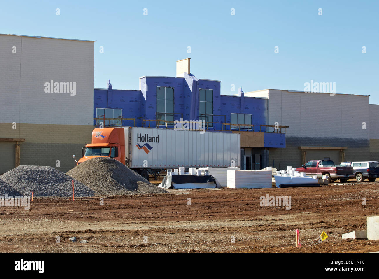 New 12 screen Carmike Cinema theater under construction in Spring Hill