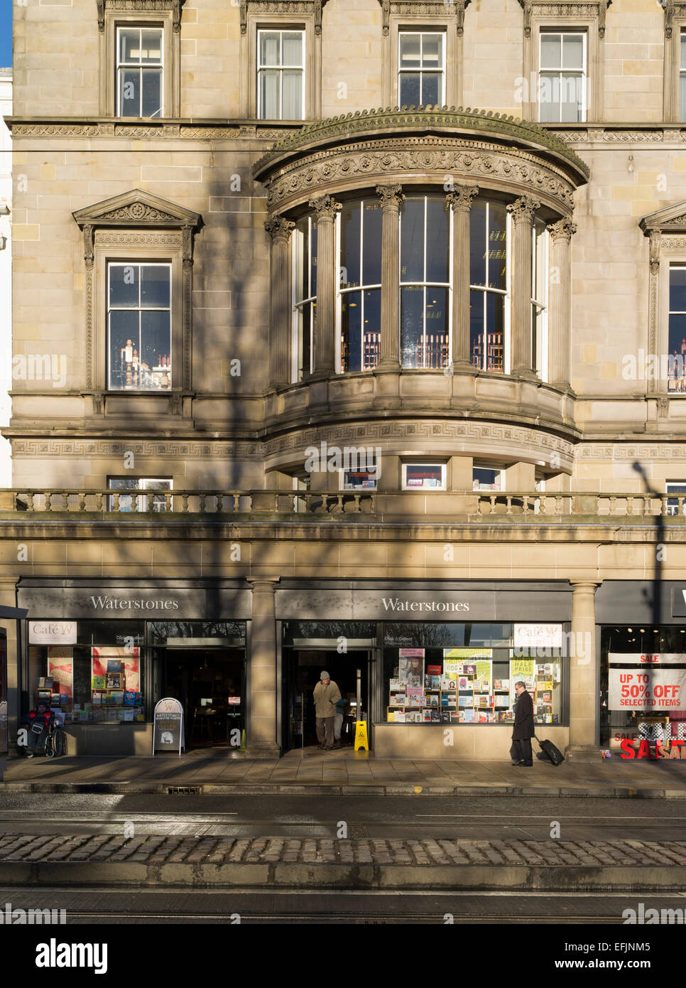 dh Waterstones PRINCES STREET EDINBURGH Book shop Edinburgh bookshop Stock Photo
