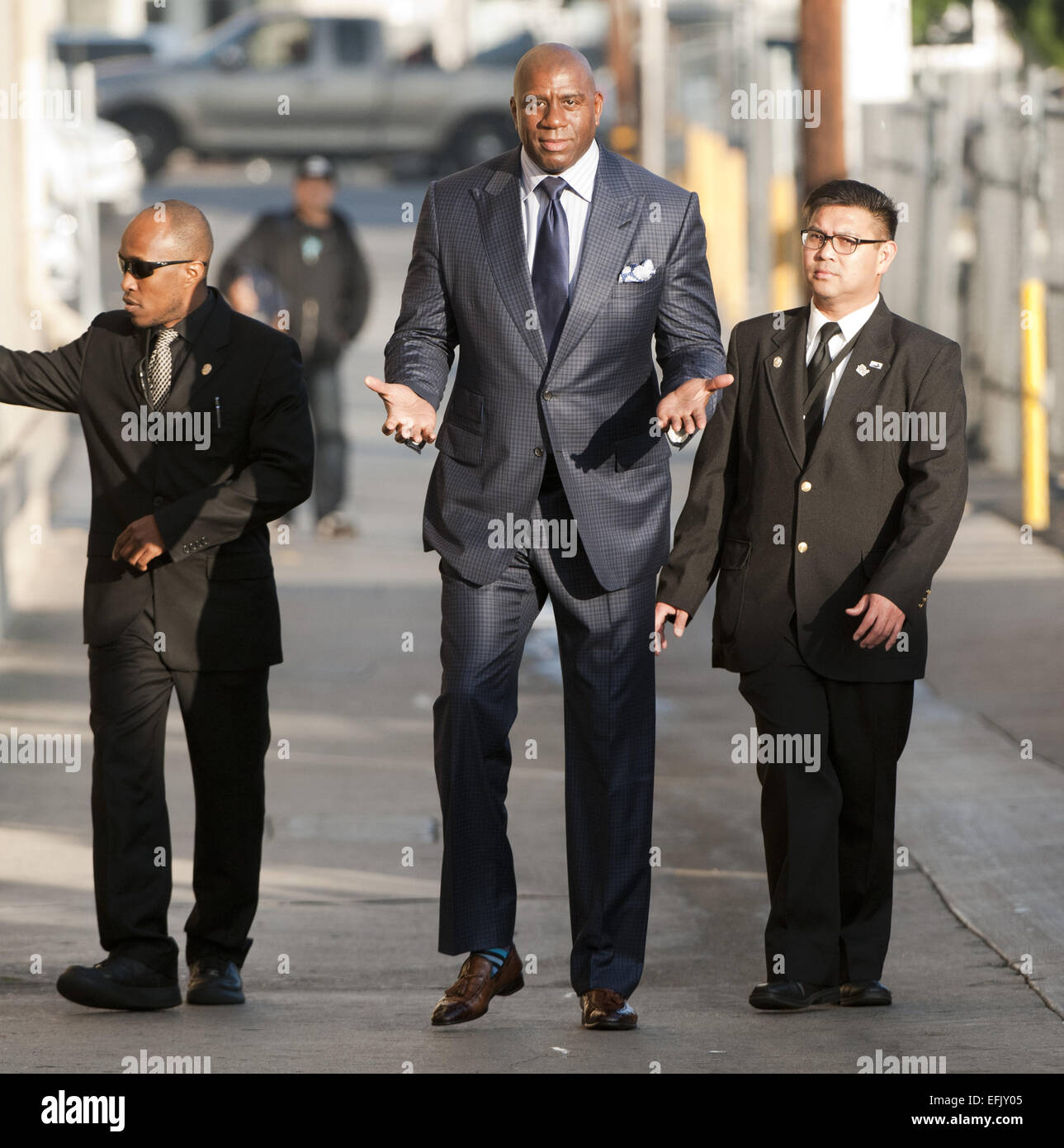 Hollywood, California, USA. 5th Feb, 2015. Former Lakers Basketball guard Magic Johnson, along with American actor, Scott Foley arrive at Jimmy Kimmel Live! in Hollywood, sneaking in and out on Thursday afternoon. Magic stopped momentarily to greet fans and sign autographs before going in for his appearance. Credit:  David Bro/ZUMA Wire/Alamy Live News Stock Photo