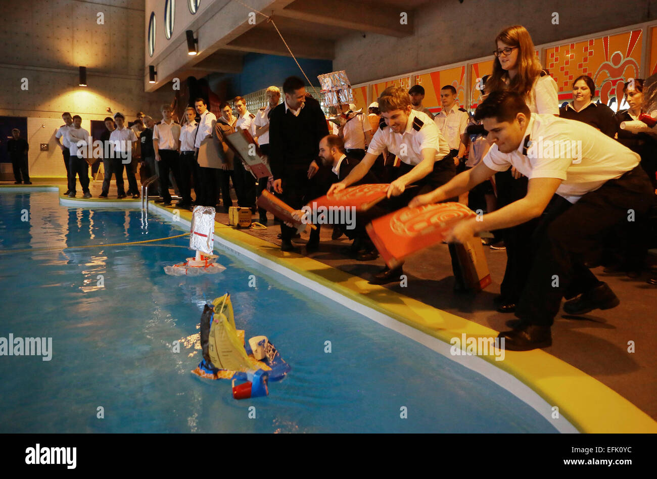 Vancouver, Canada. 5th Feb, 2015. Students set sail to their boats ...
