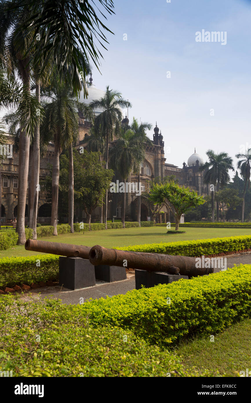 India,Maharashtra, Mumbai, Colaba district,  Chhatrapati Shivaji Maharaj Vastu Sangrahalaya Museum (Prince of Wales Museum). Stock Photo