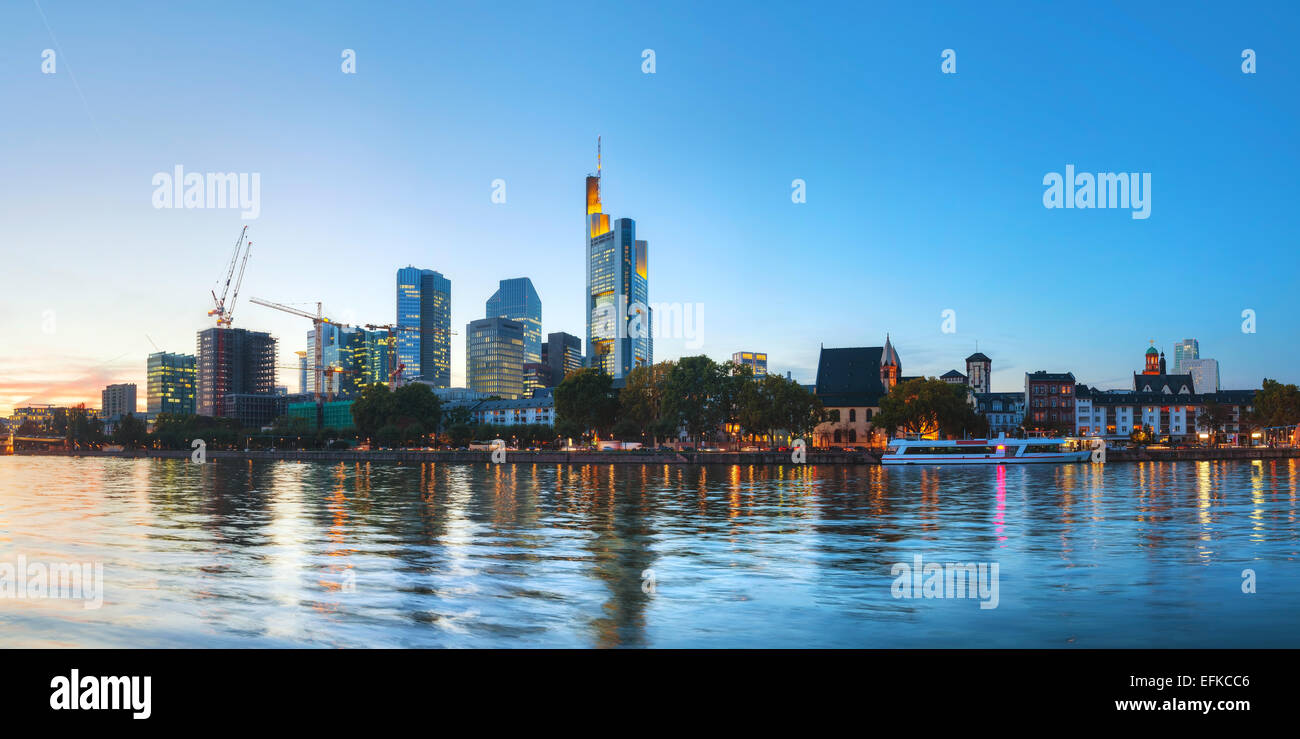 Panorama of frankfurt main hi-res stock photography and images - Alamy