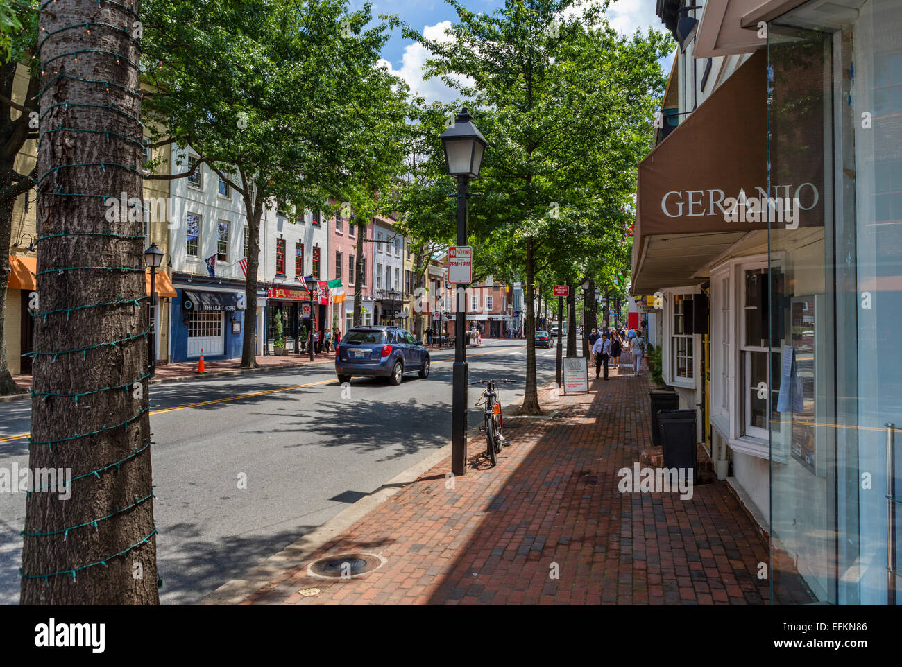 King Street in historic downtown Alexandria, Virginia, USA Stock Photo