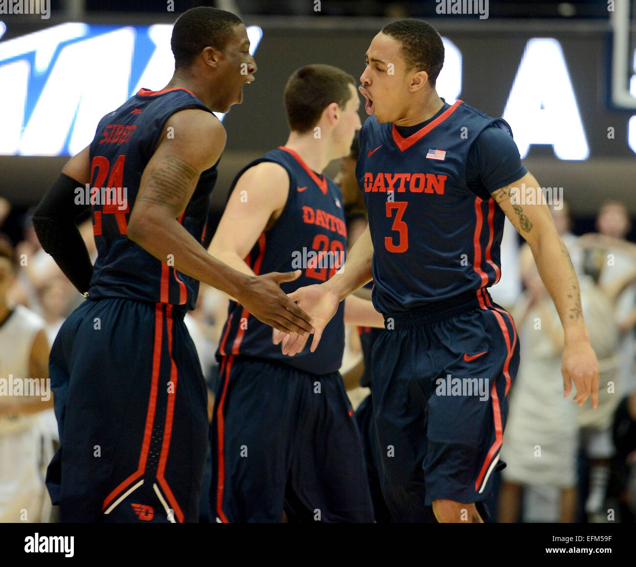 Washington, DC, USA. 6th Feb, 2015. 20150206 - Dayton guard Kyle Davis (3) celebrates with Dayton guard Jordan Sibert (24), after hitting a game-tying three-point shot against George Washington late in the second half of an NCAA men's basketball game at the Smith Center in Washington. GWU defeated Dayton in overtime, 65-64. © Chuck Myers/ZUMA Wire/Alamy Live News Stock Photo