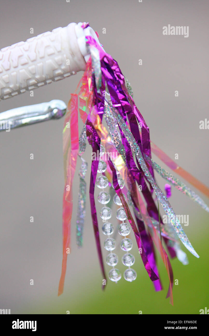 girls bike streamers