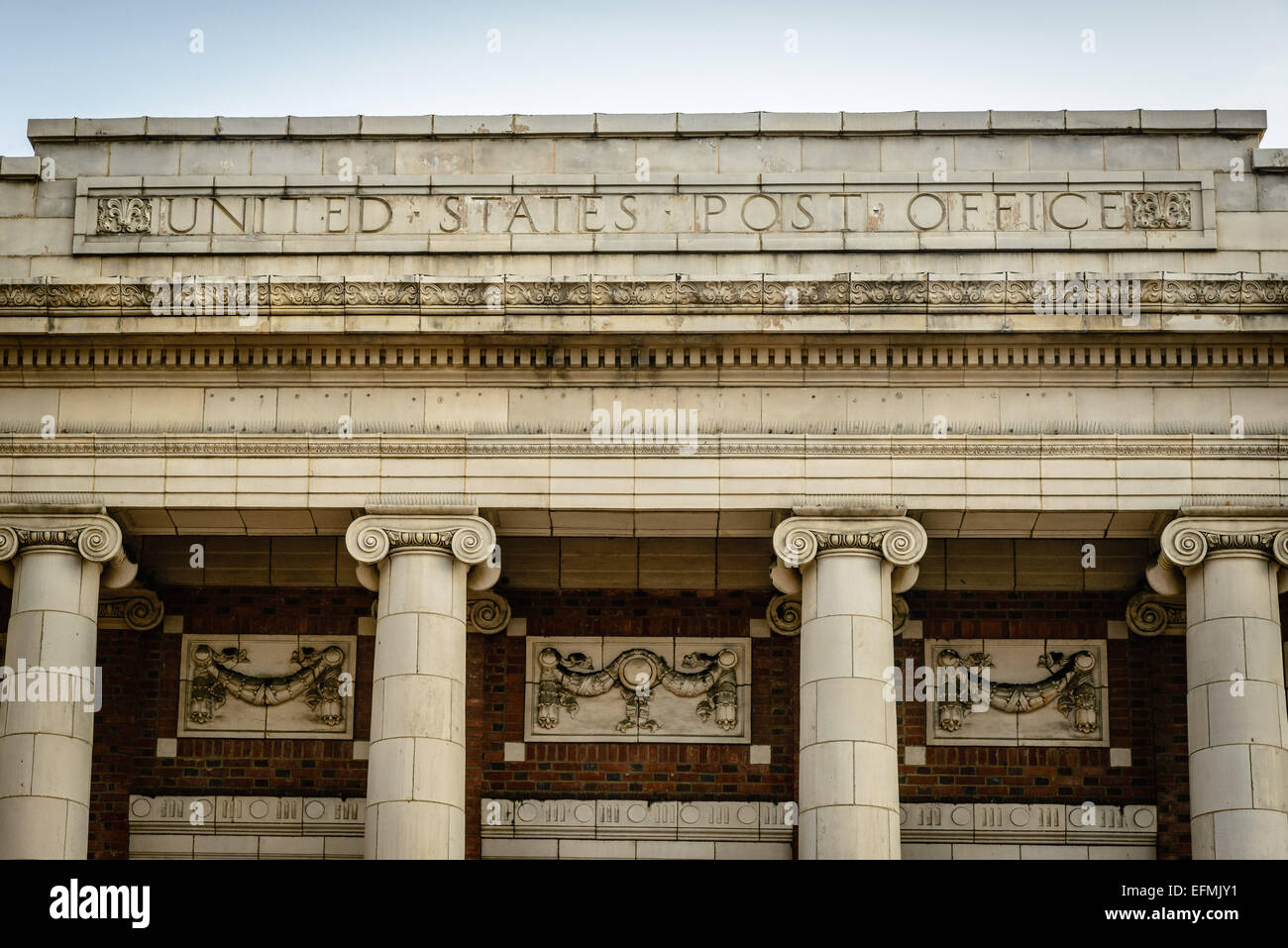 Old US Post Office Building, 40 W Piccadilly Street, Winchester