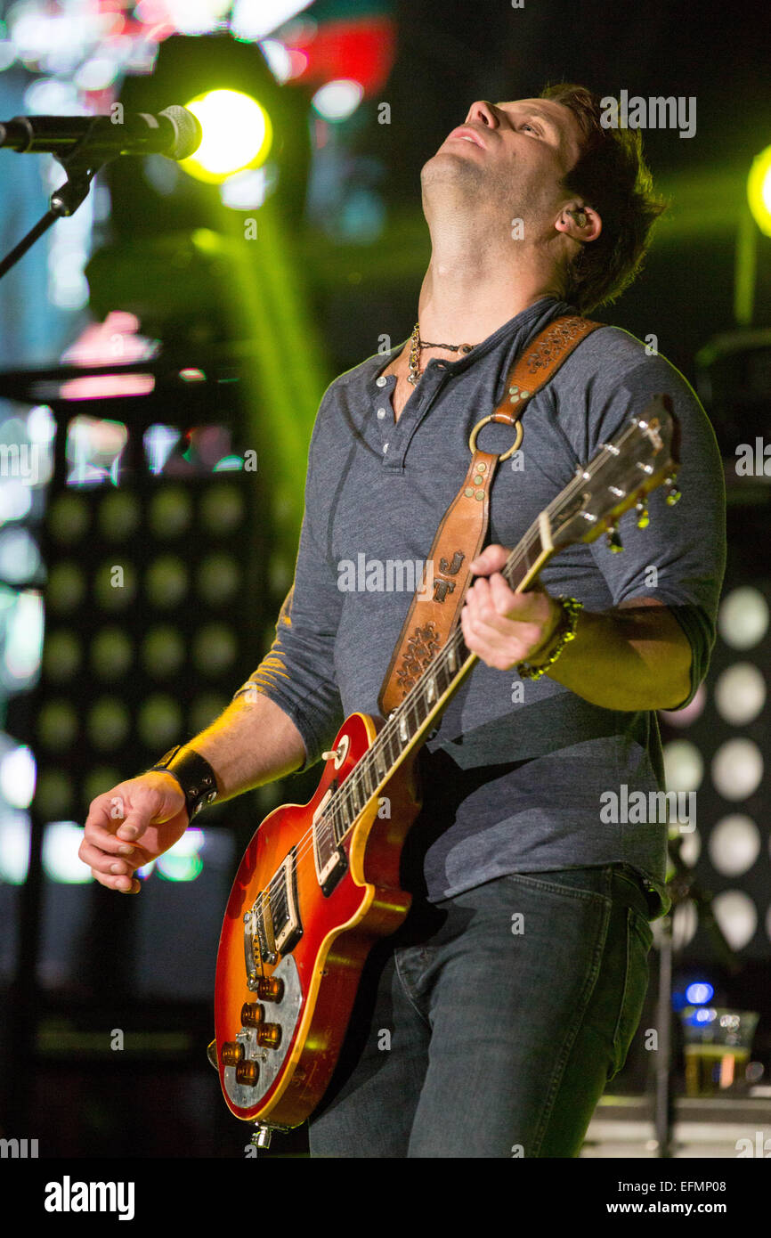 Dekalb, Illinois, USA. 4th Feb, 2015. Country musician MATT THOMAS of Parmalee performs onstage NIU Convocation Center in DeKalb, Illinois © Daniel DeSlover/ZUMA Wire/Alamy Live News Stock Photo