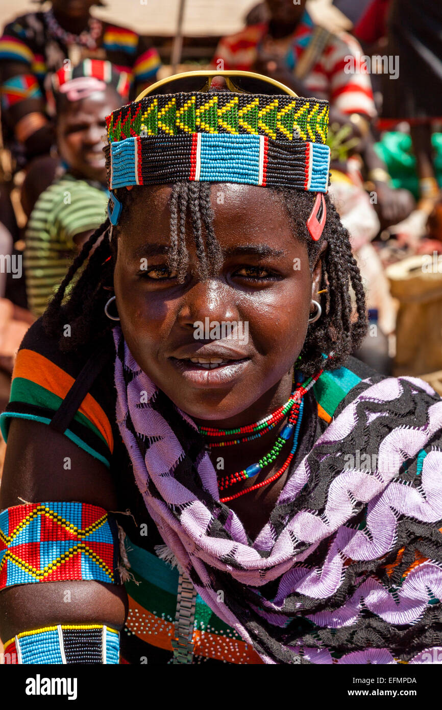 Bana tribe girl key afer hi-res stock photography and images - Alamy