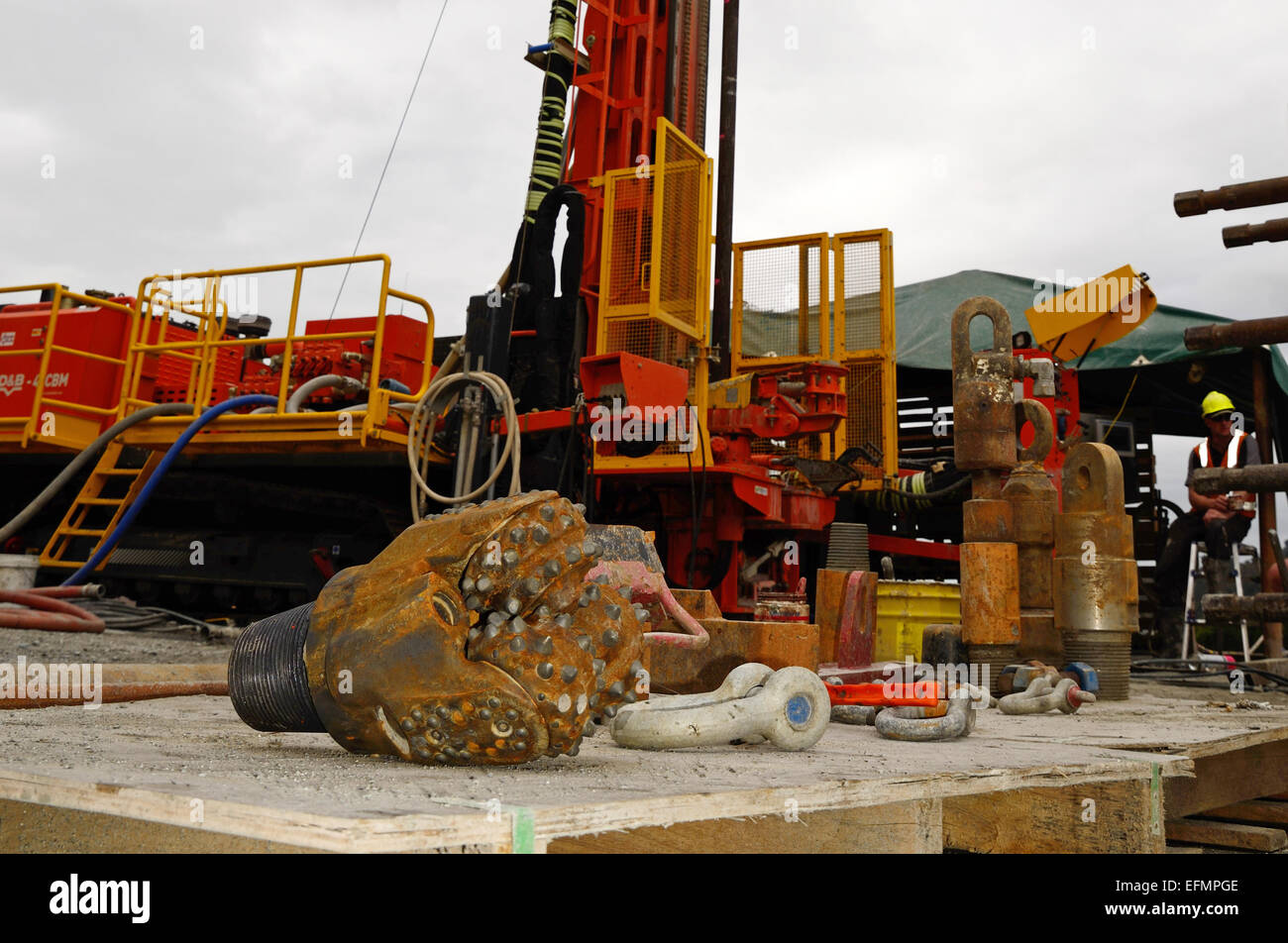 WHATAROA, NEW ZEALAND, DECEMBER 5, 2014 Drillers at work on the Deep