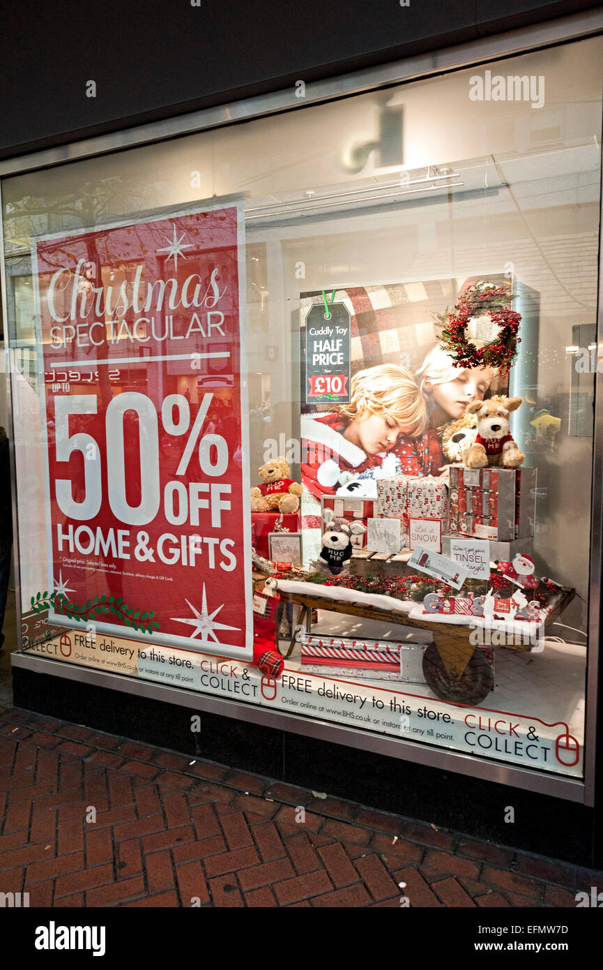 British home stores shop front Birmingham bhs Christmas discount