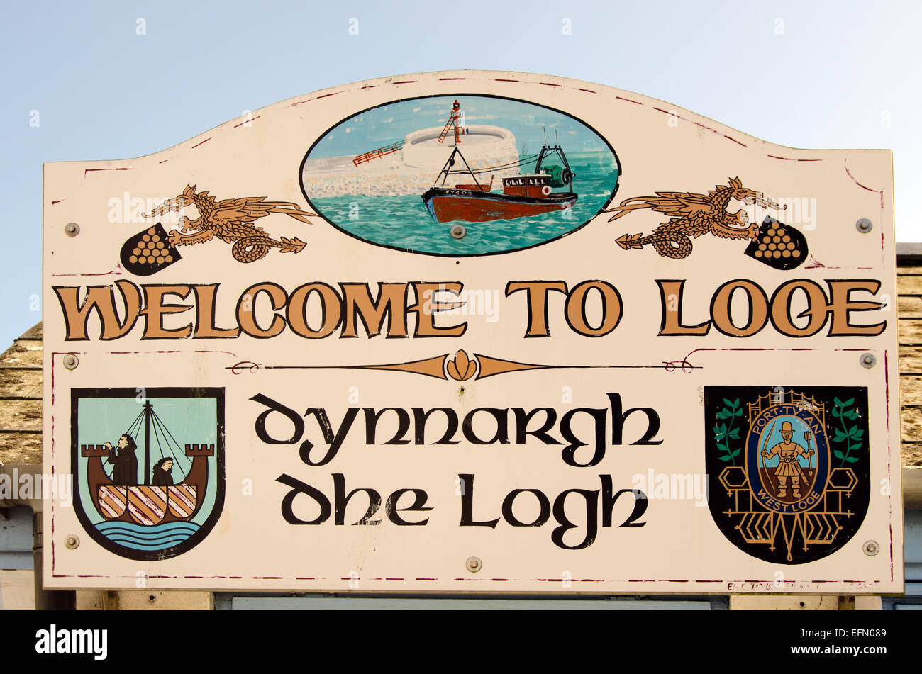 to Looe Sign, Looe, Cornwall, England, UK Stock Photo Alamy