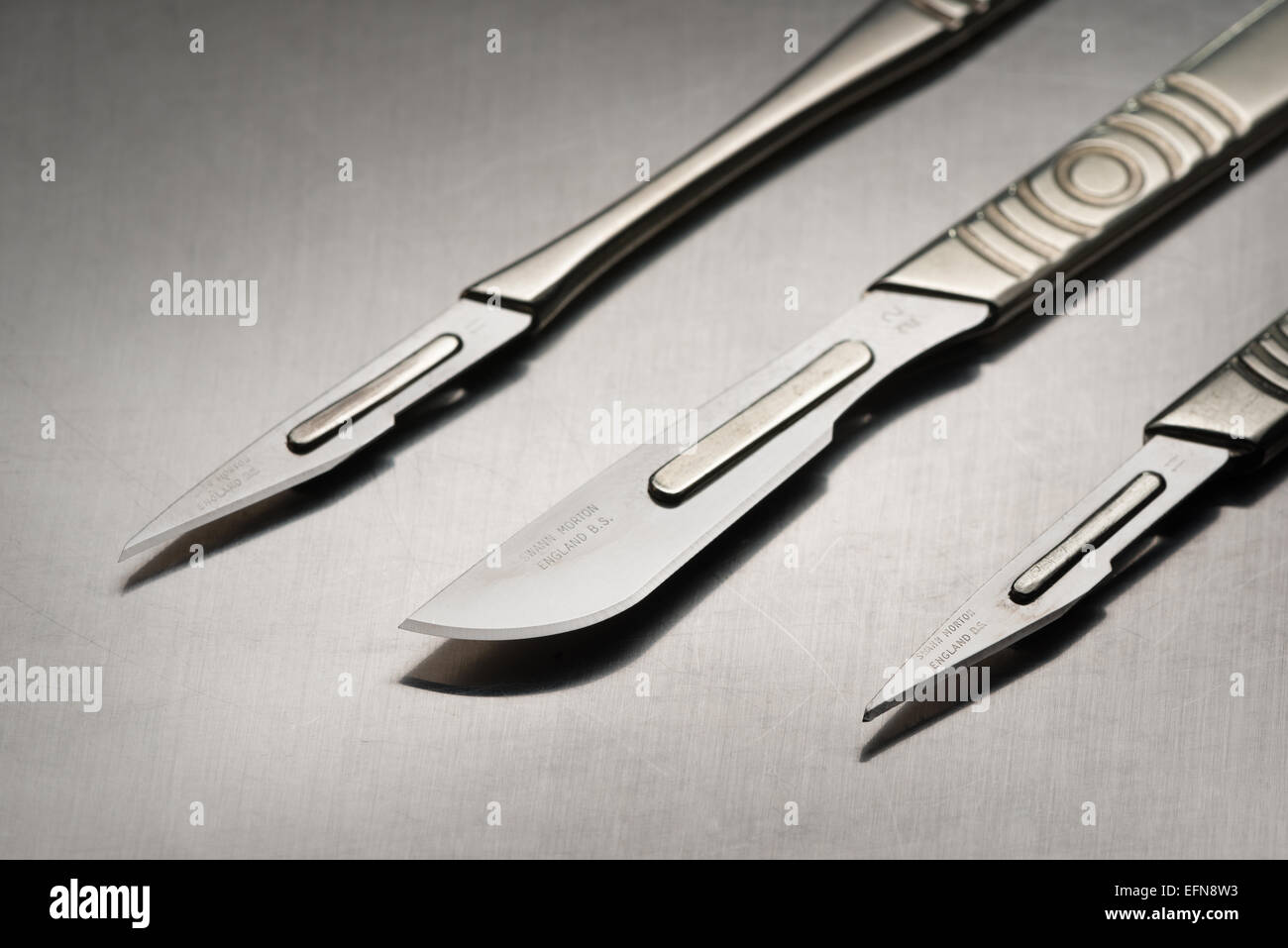 how sharp is a scalpel