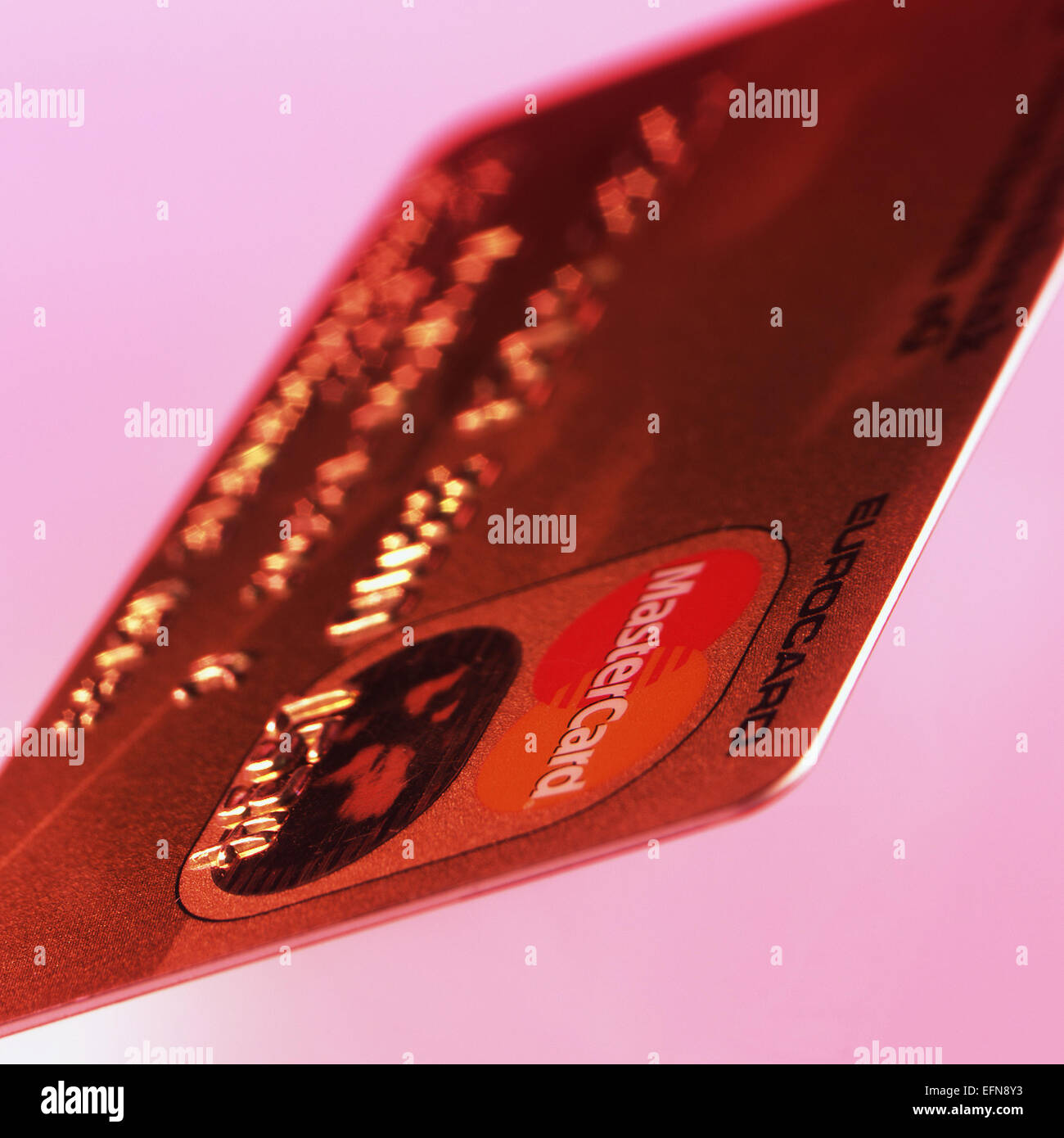 Eurocard in Gold, bargeldloser Zahlungsverkehr Stock Photo