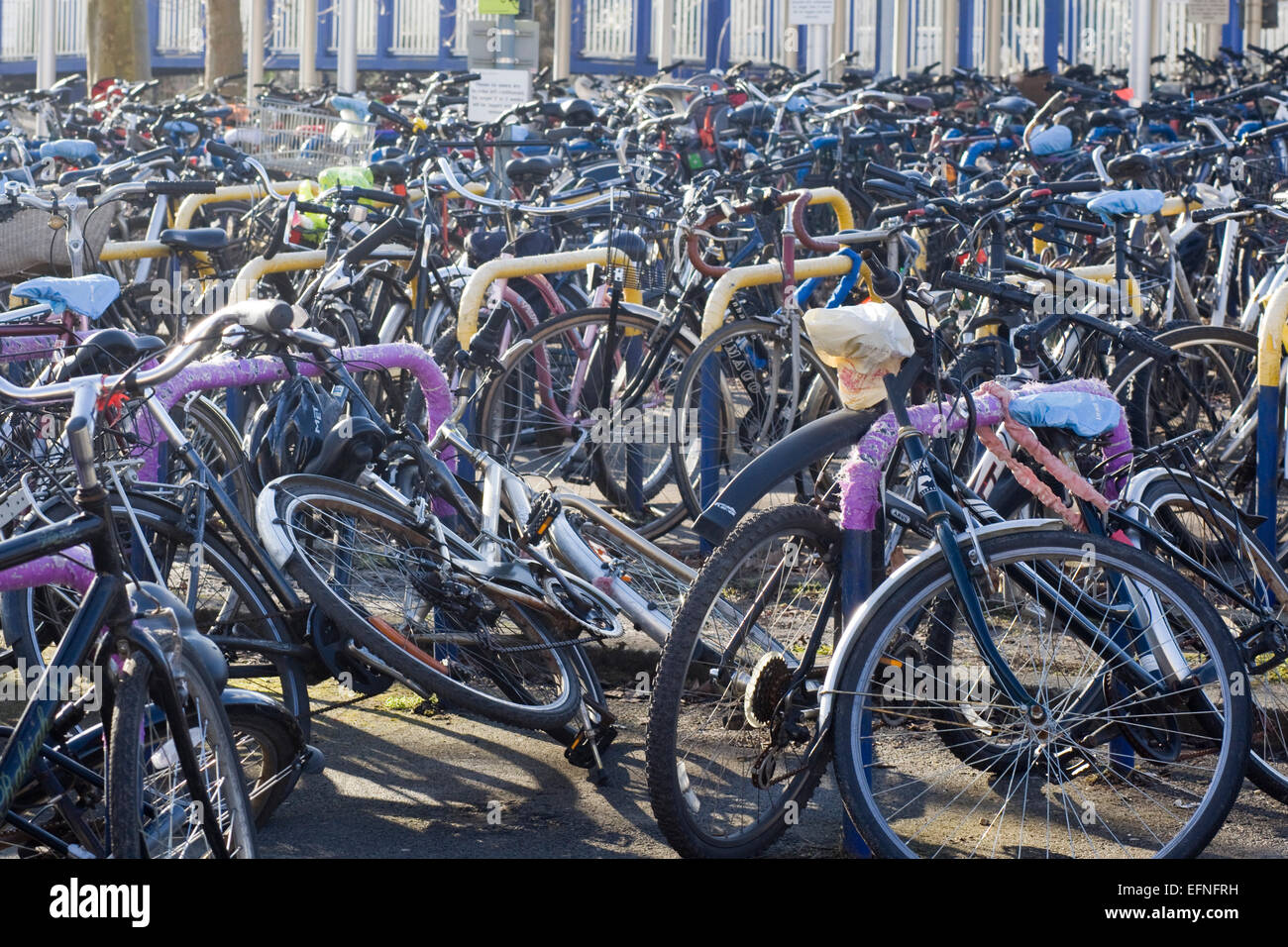 Bicycle park at Oxford train station Stock Photo - Alamy