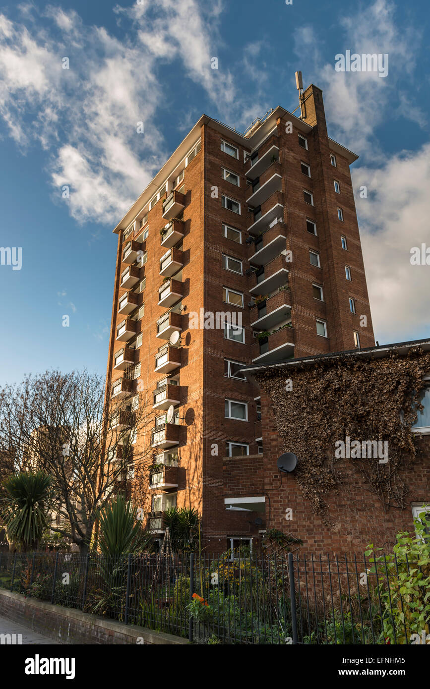 Styles House, red brick 1960s flats in Southwark London Stock Photo